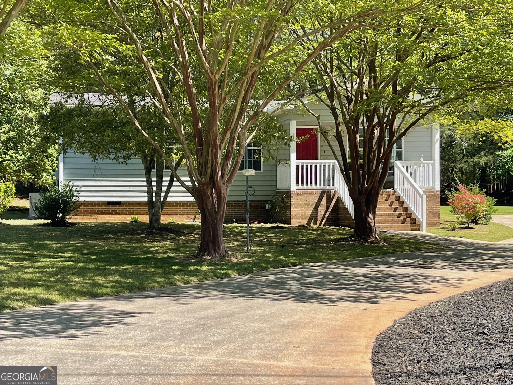 620 S Hogan Drive