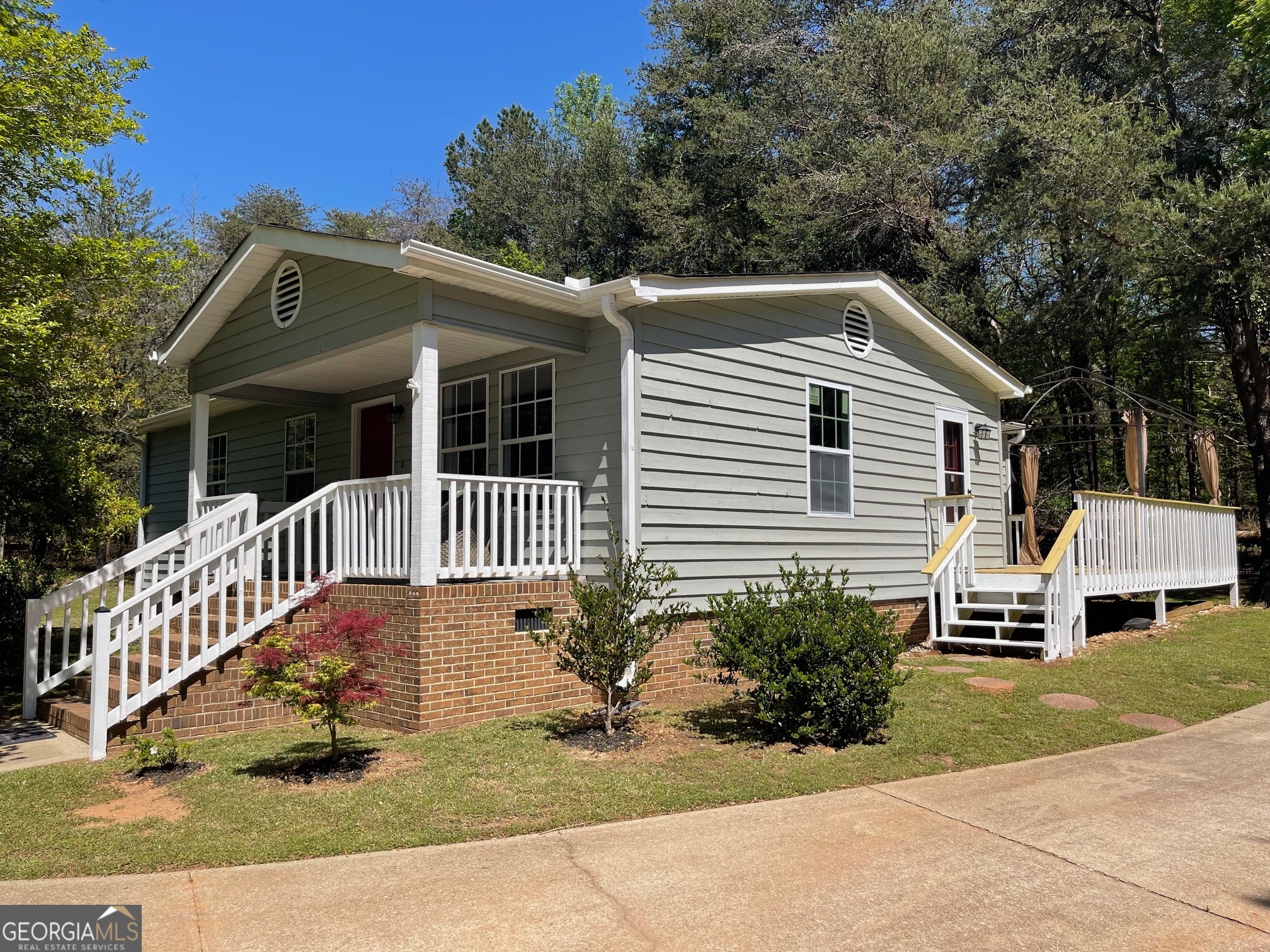 620 S Hogan Drive