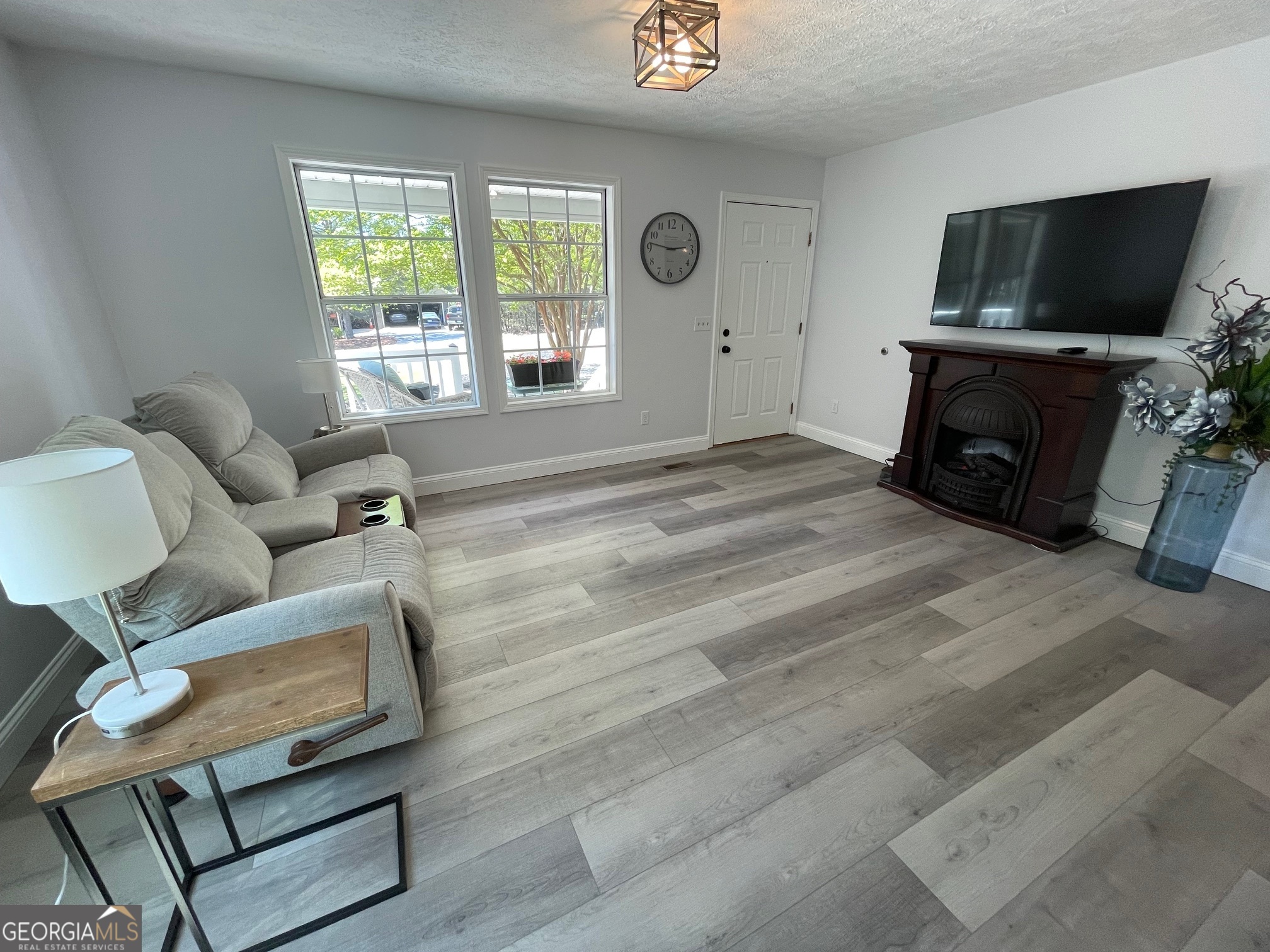 620 S Hogan Drive