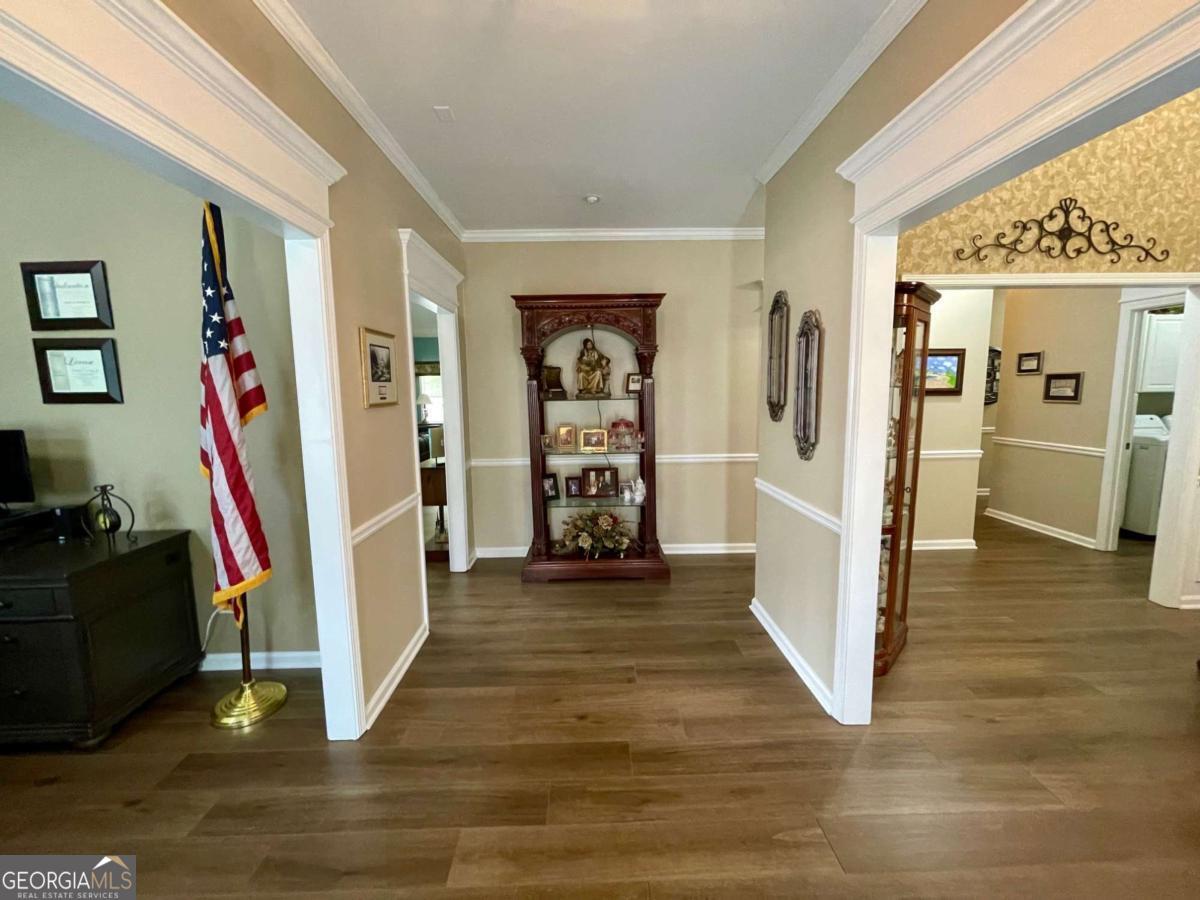1605 Brooks Pointe Court