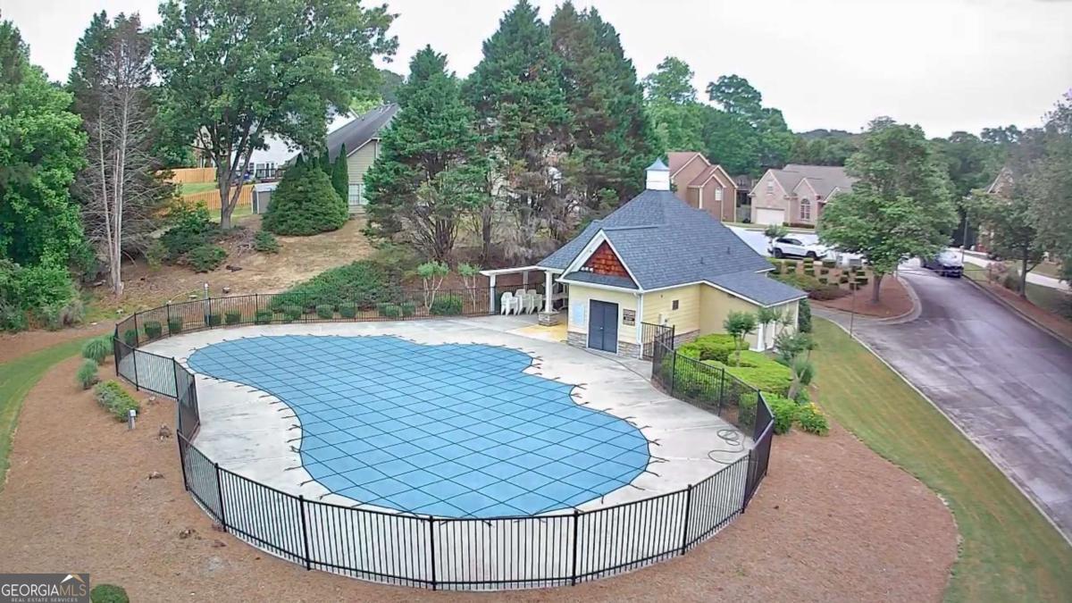 1605 Brooks Pointe Court