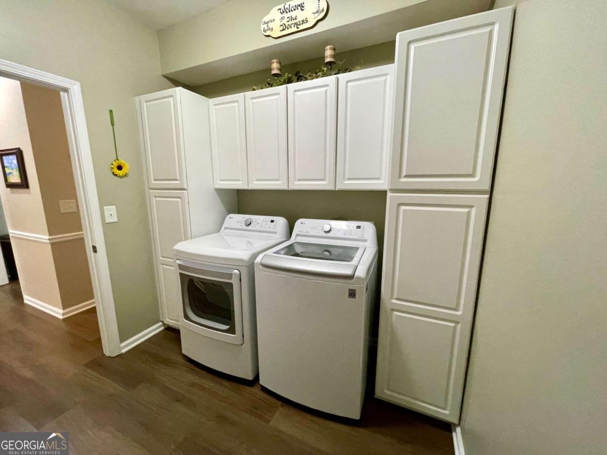 1605 Brooks Pointe Court