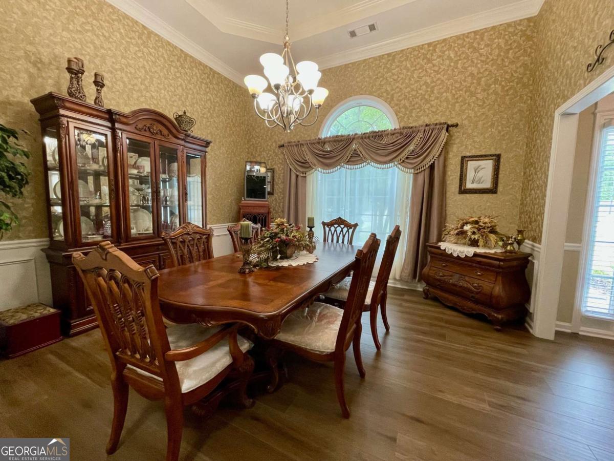 1605 Brooks Pointe Court