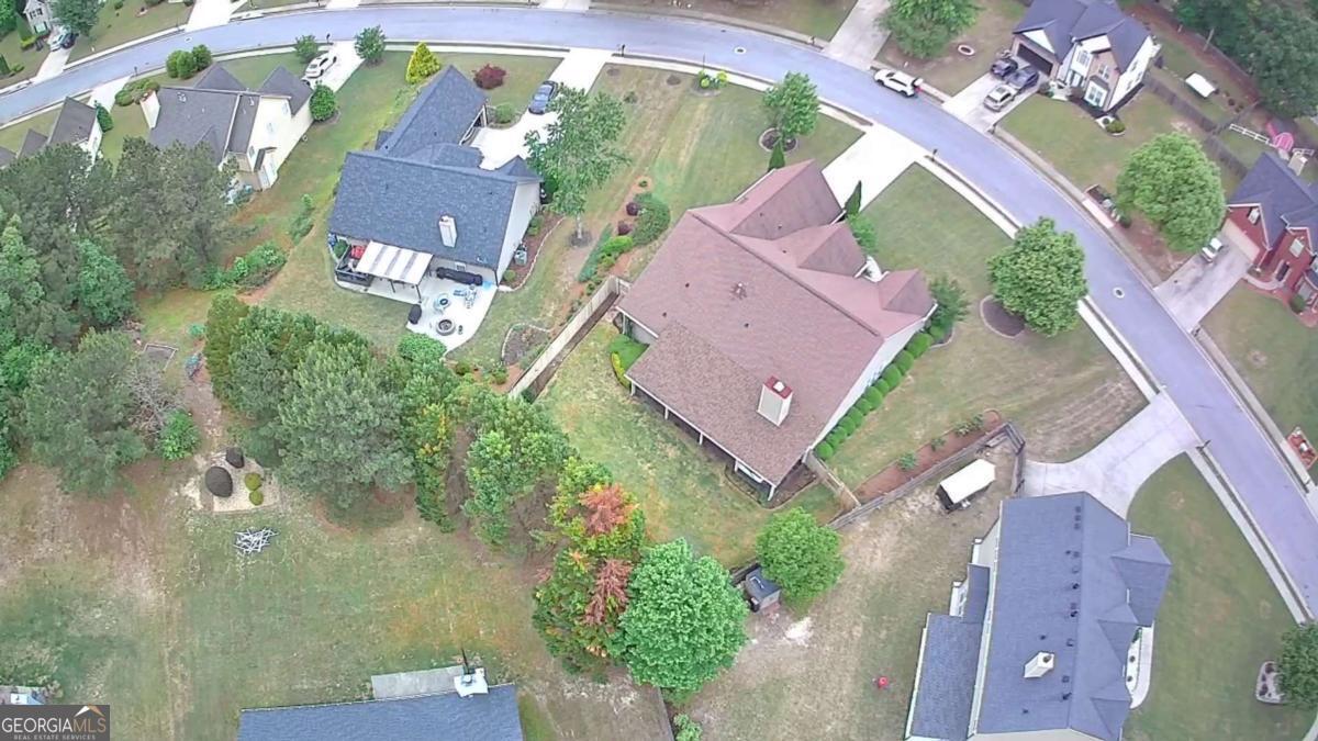 1605 Brooks Pointe Court