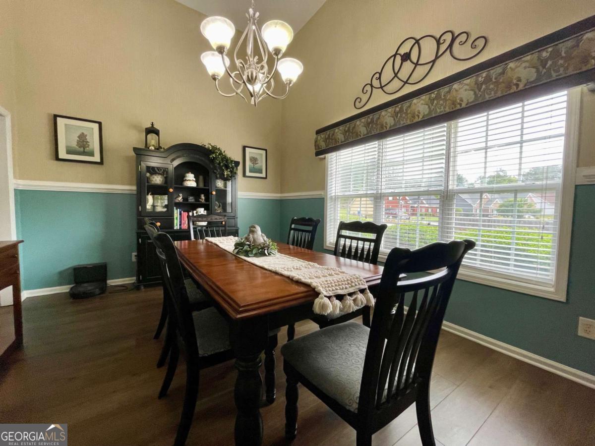 1605 Brooks Pointe Court