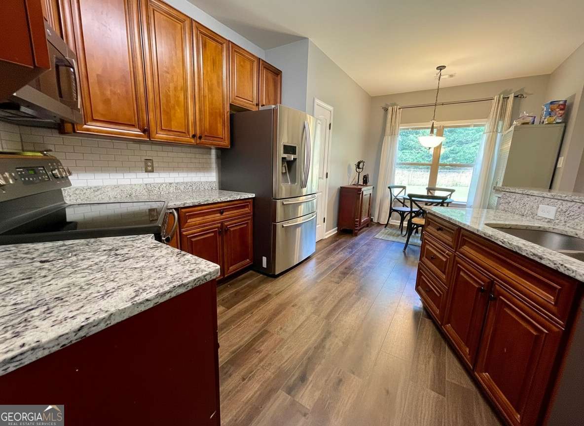 120 W Pennick Drive