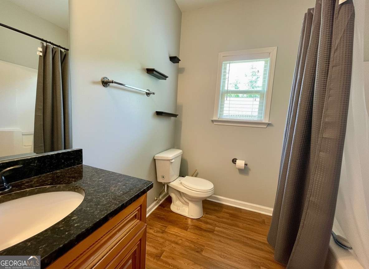 120 W Pennick Drive