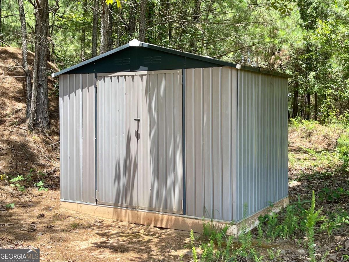 120 W Pennick Drive