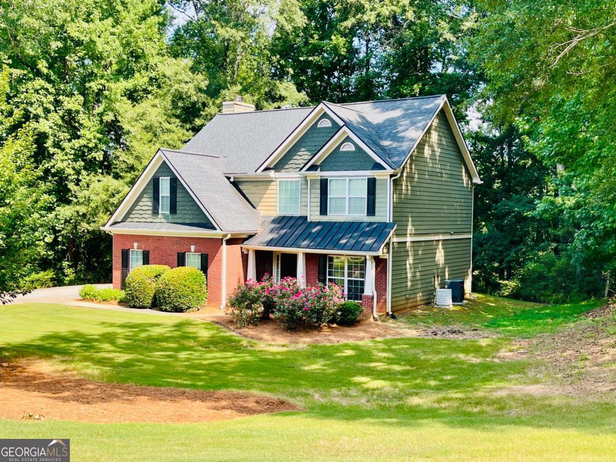 933 Vinings Drive