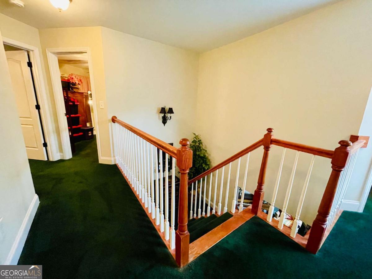 933 Vinings Drive