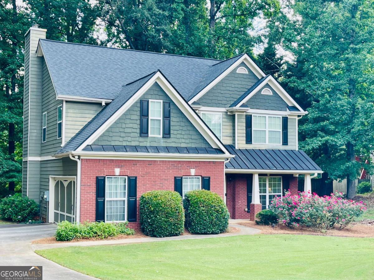 933 Vinings Drive