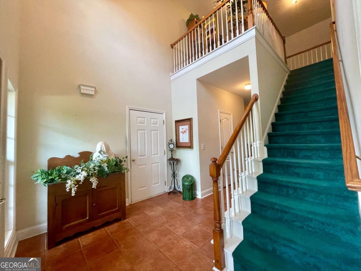 930 Vinings Drive