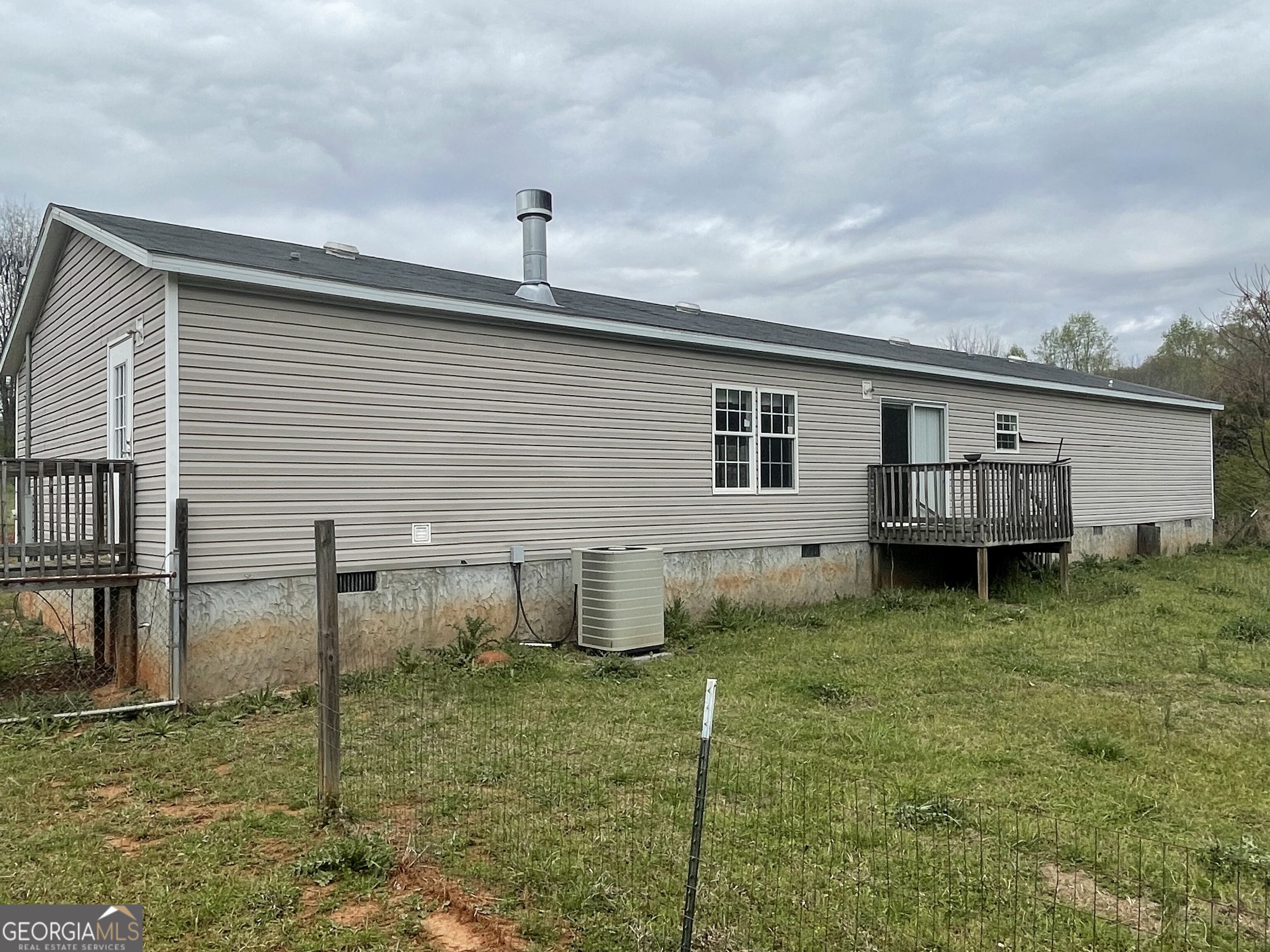 884 Jackson Trail Road