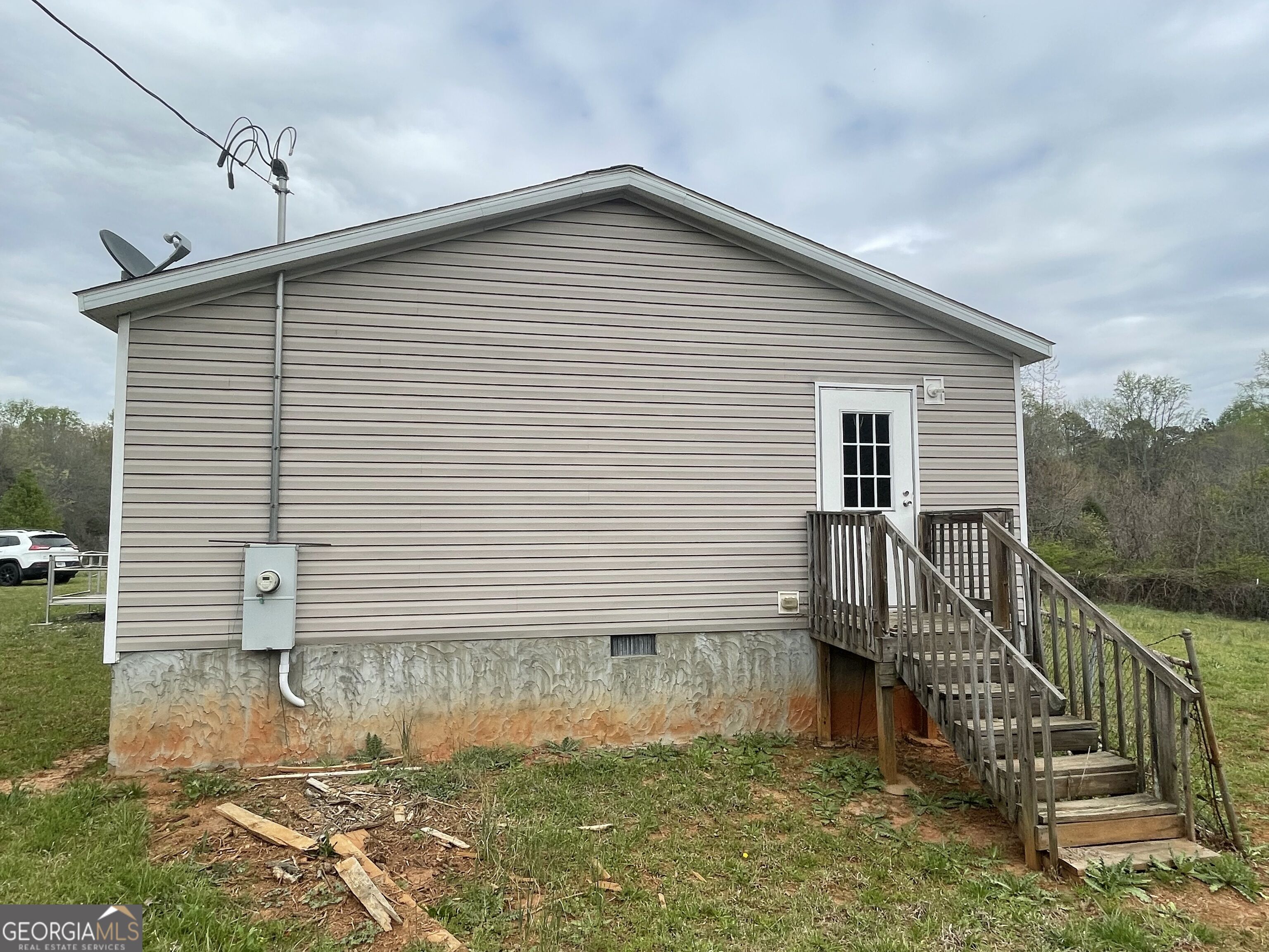 884 Jackson Trail Road