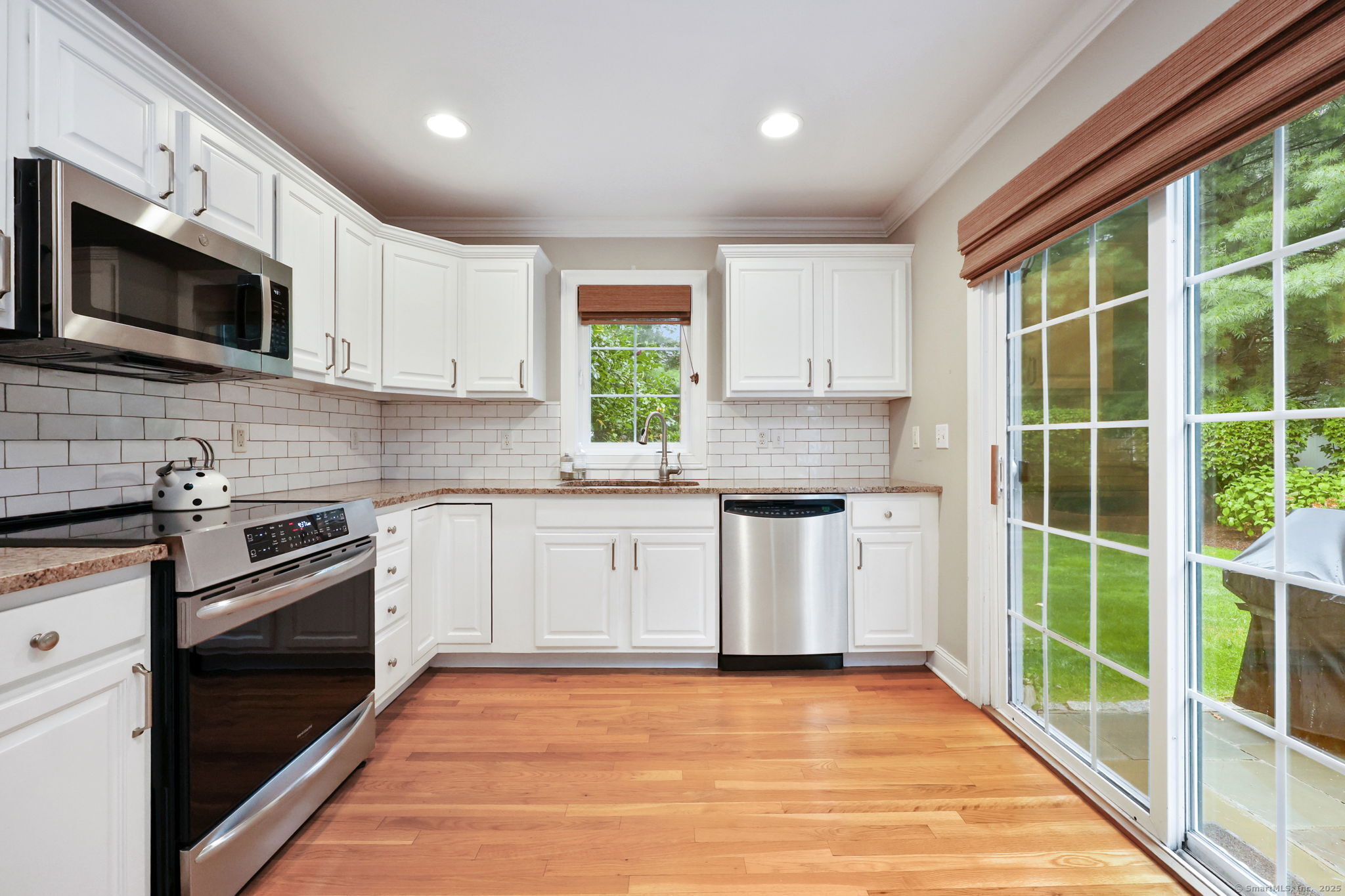 865 High Ridge Road 1