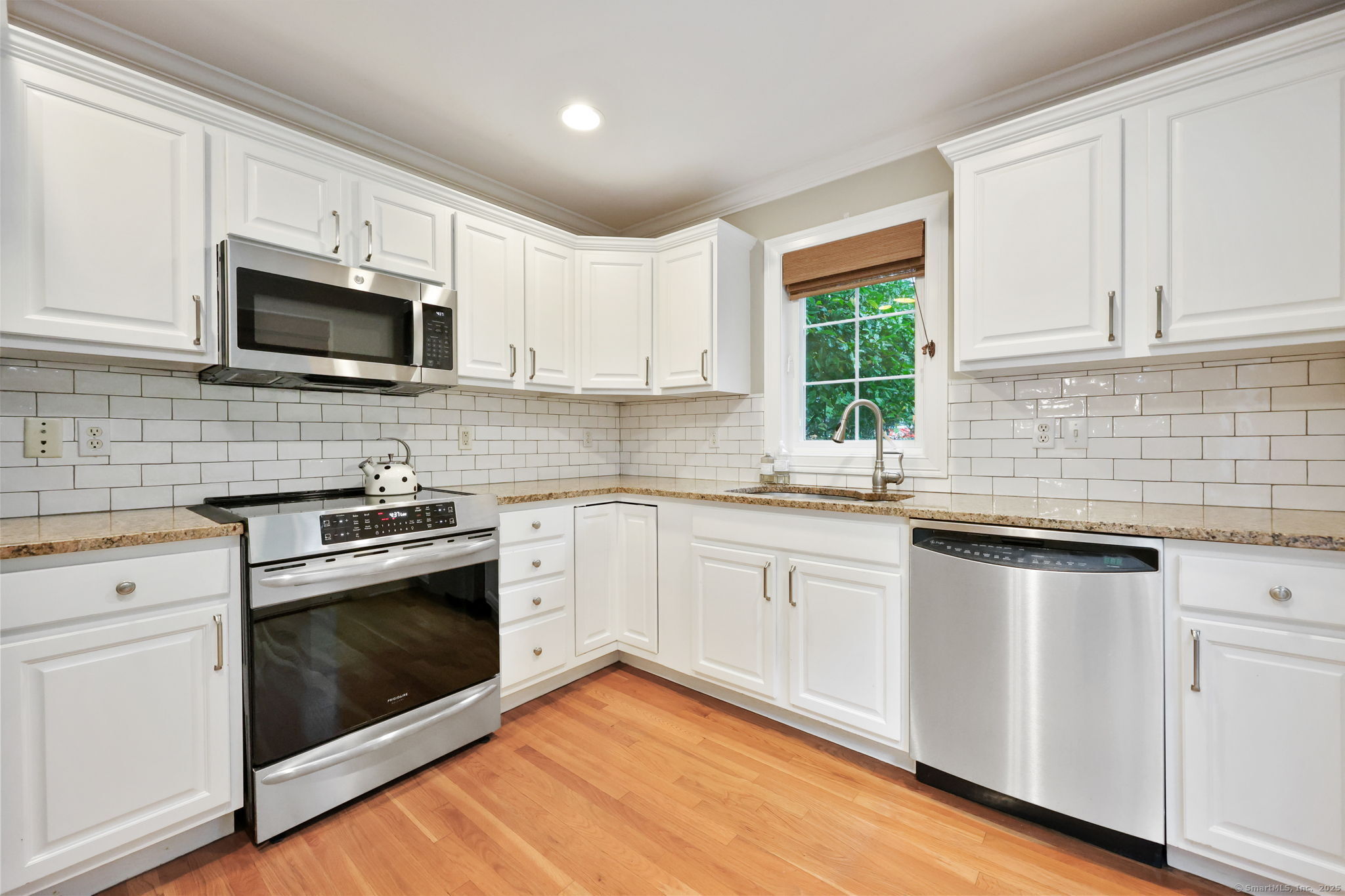 865 High Ridge Road 1