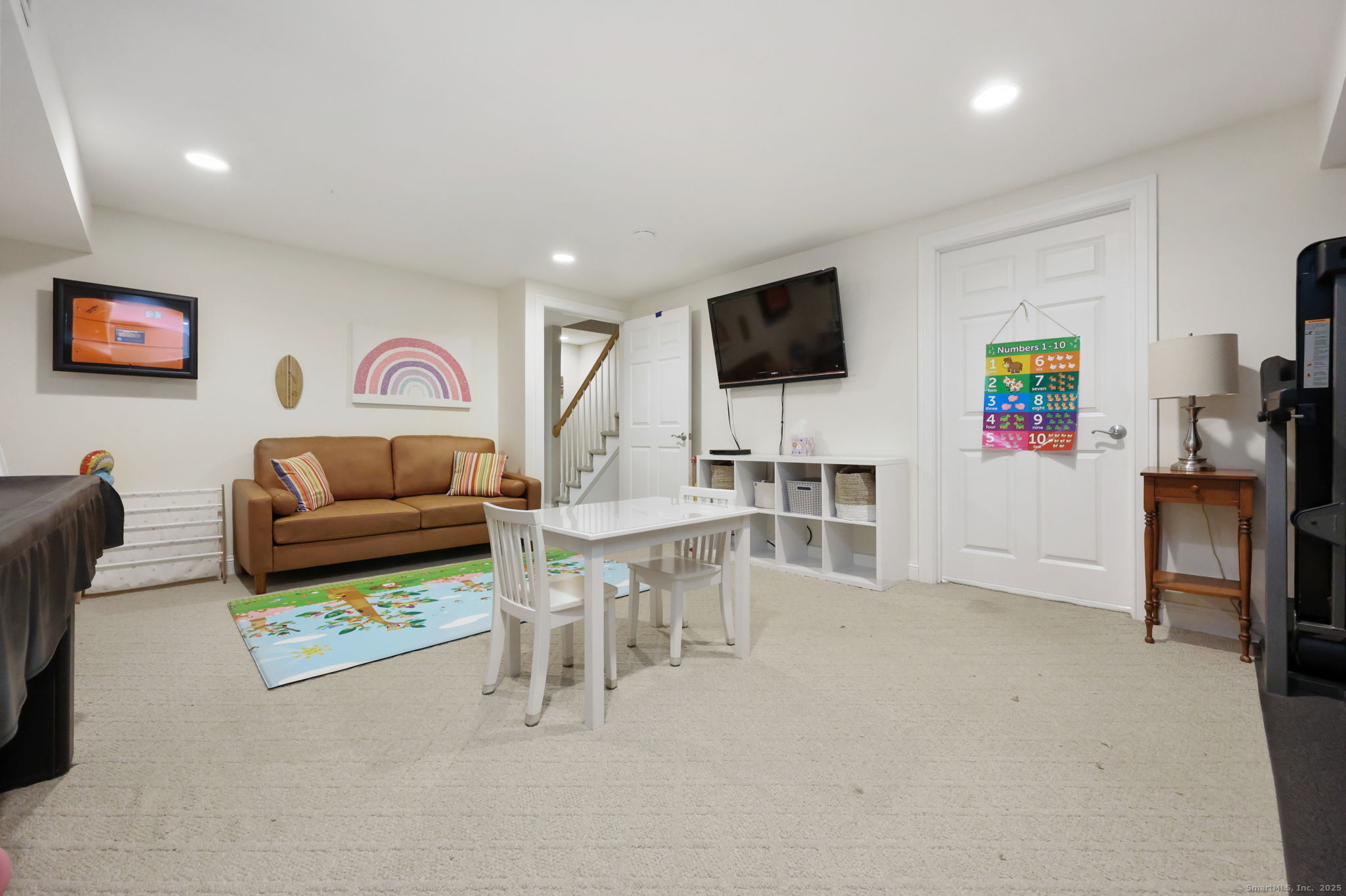 865 High Ridge Road 1