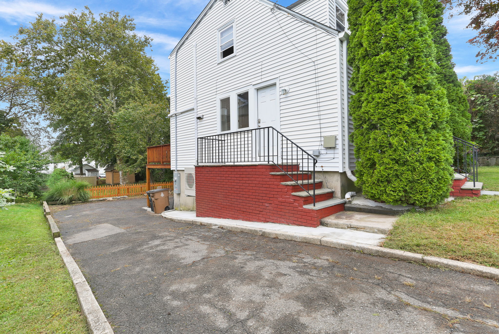88 Pine Hill Avenue
