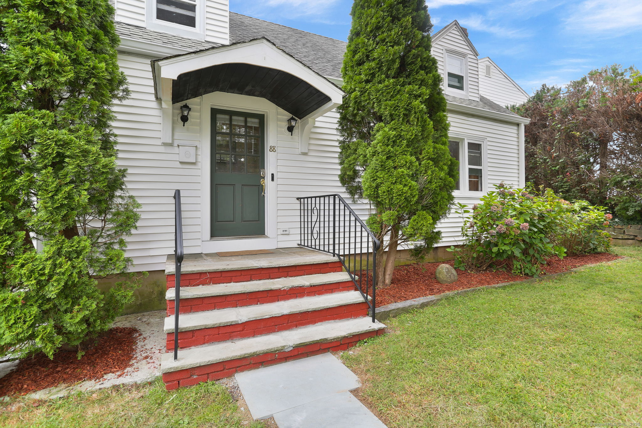 88 Pine Hill Avenue