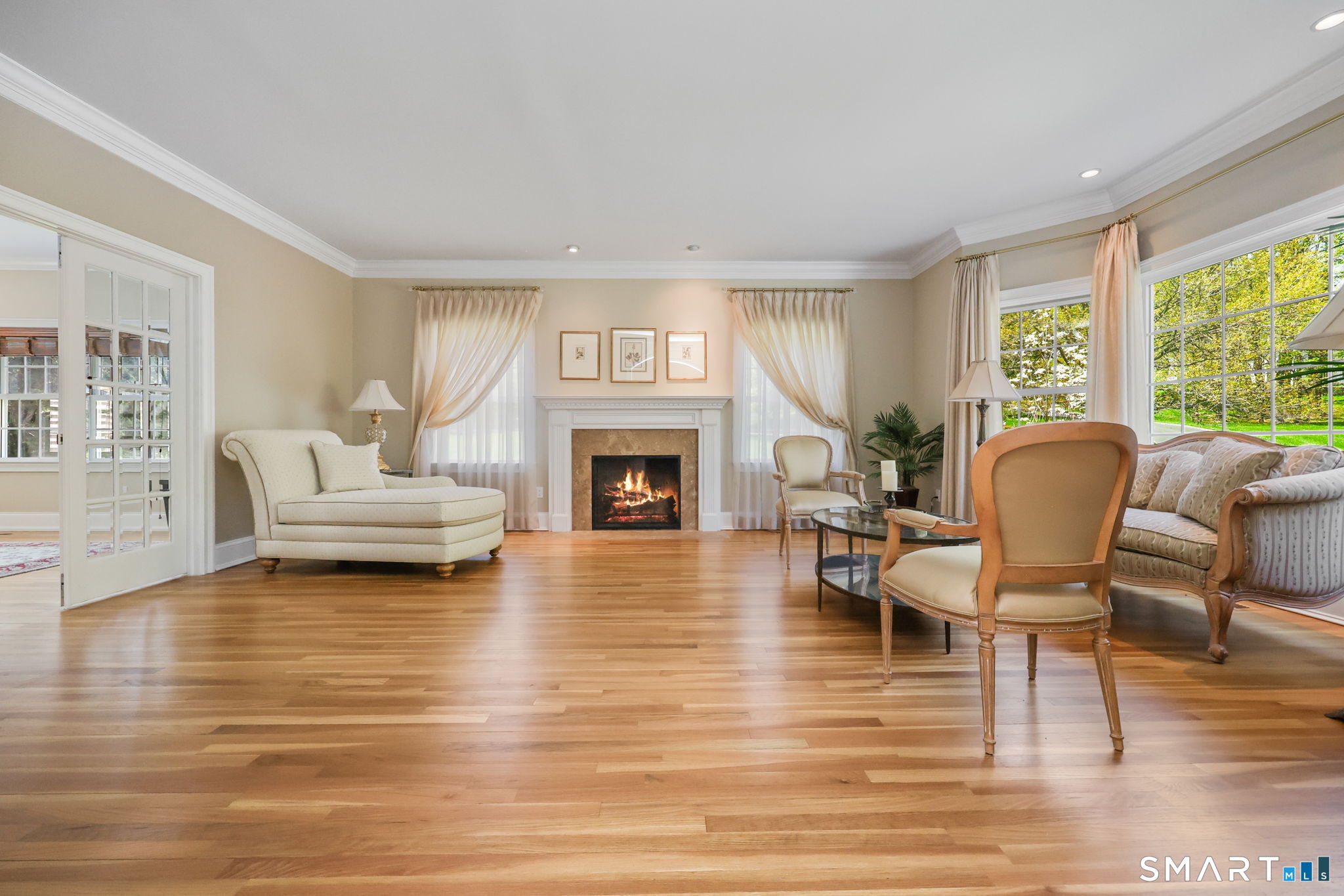 12 Woodbine Way