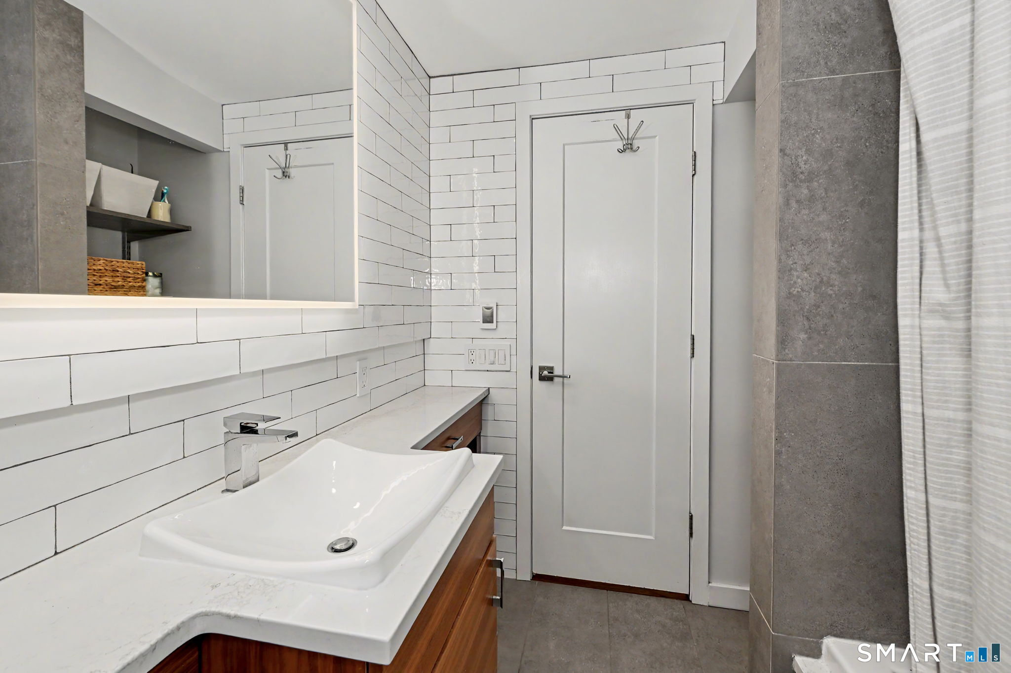 25 Grand Street 138