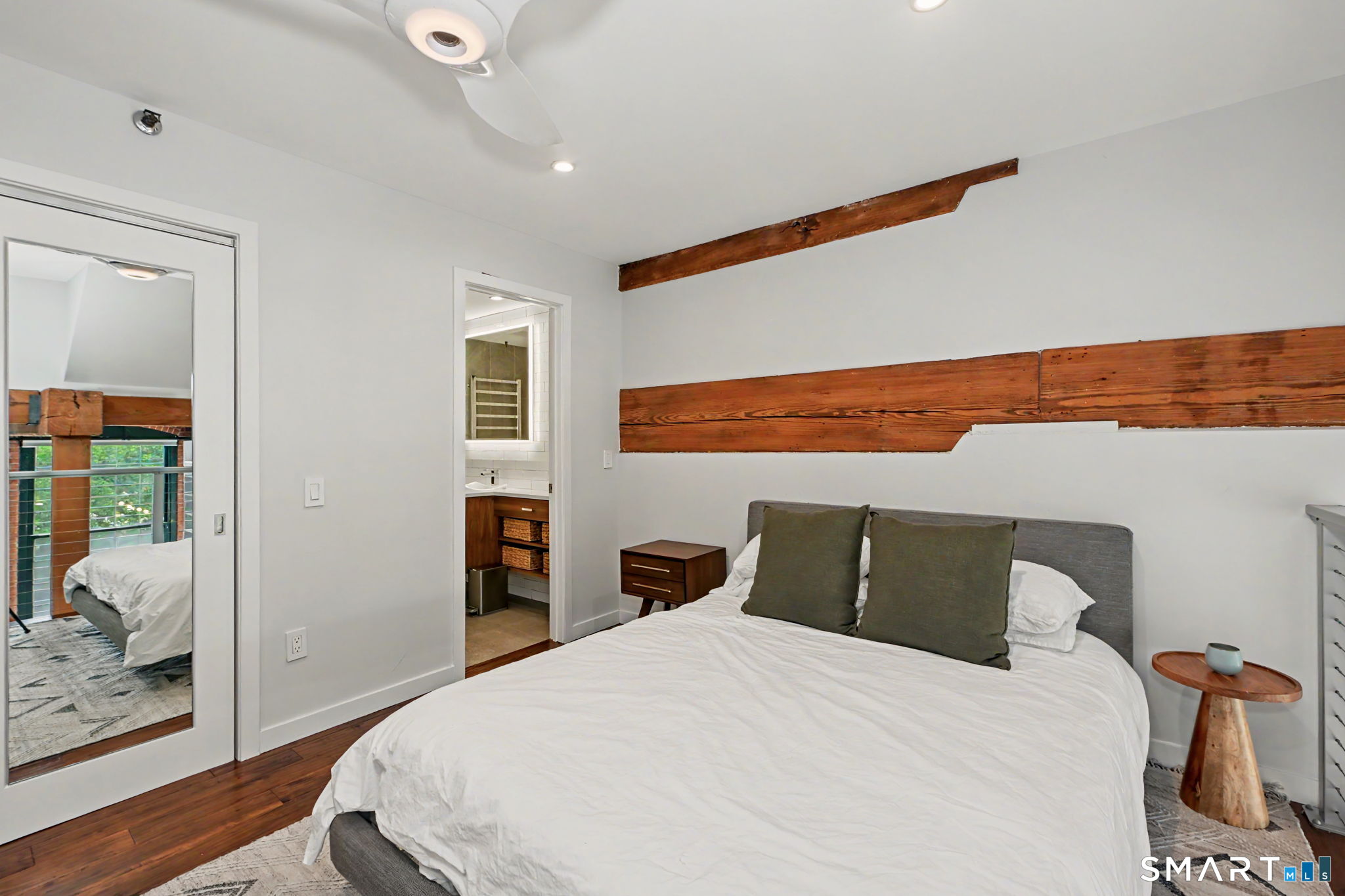 25 Grand Street 138
