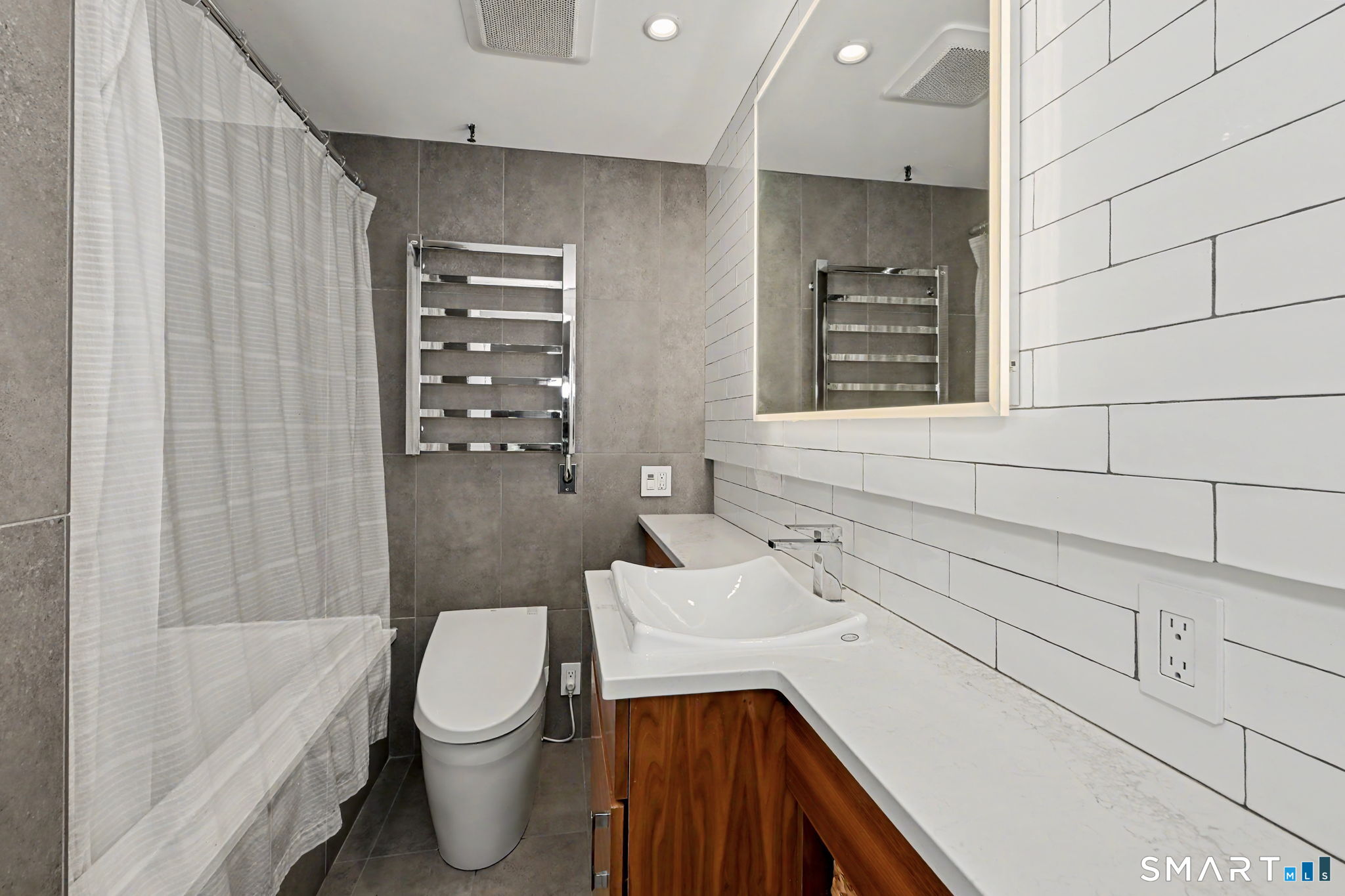 25 Grand Street 138