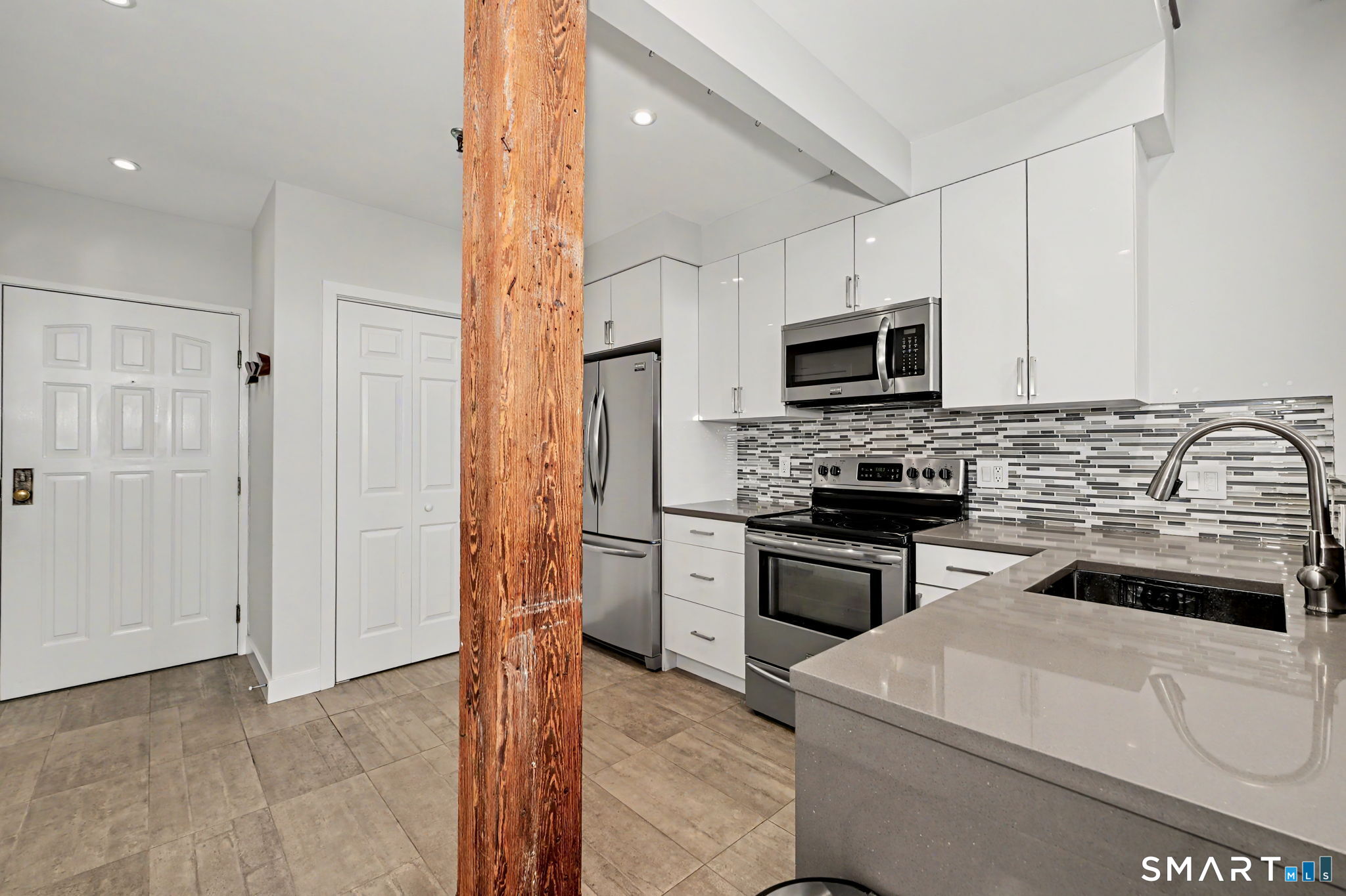 25 Grand Street 138