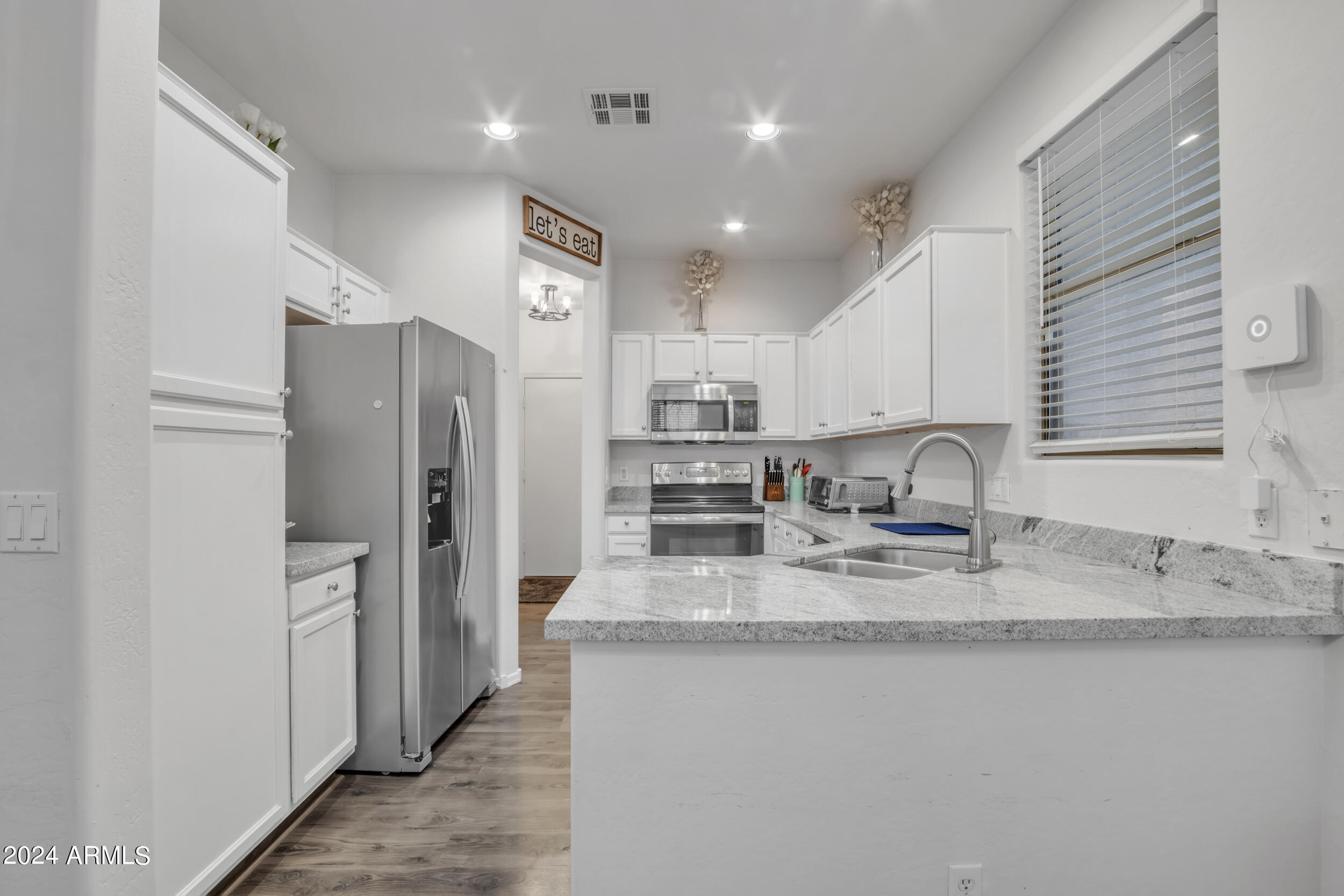 125 N 22ND Place, 33