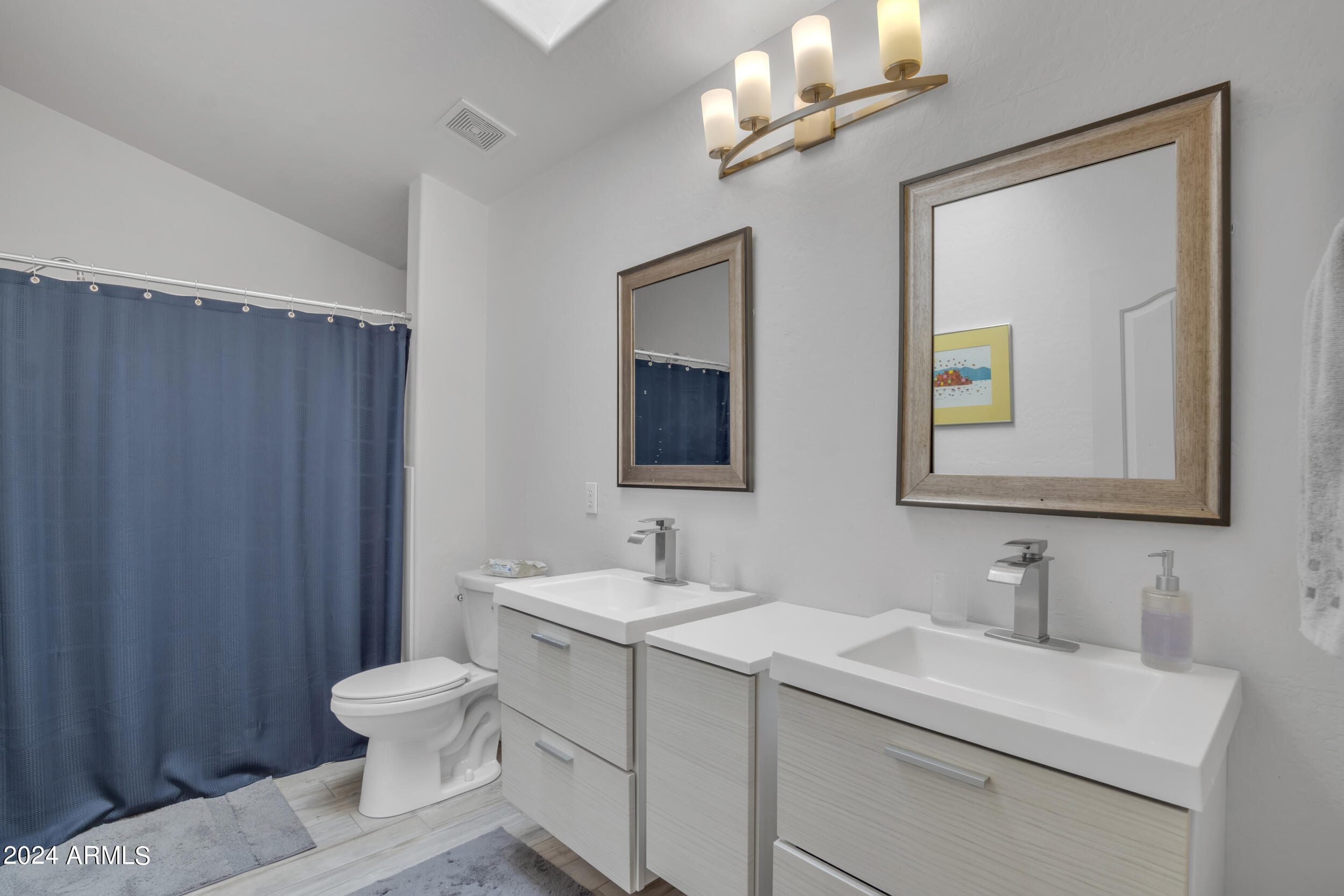 125 N 22ND Place, 33