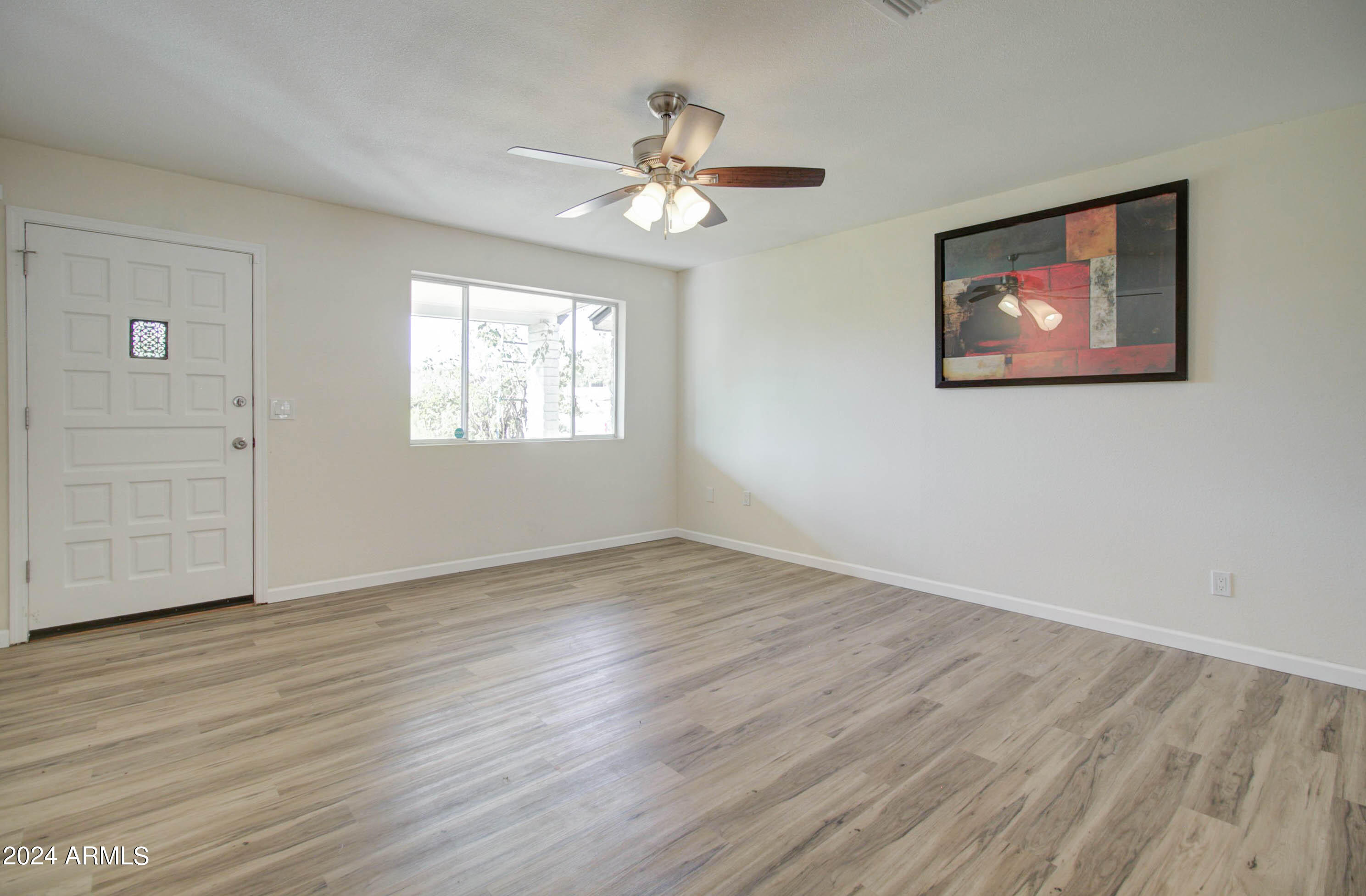 245 E HUNTER Drive