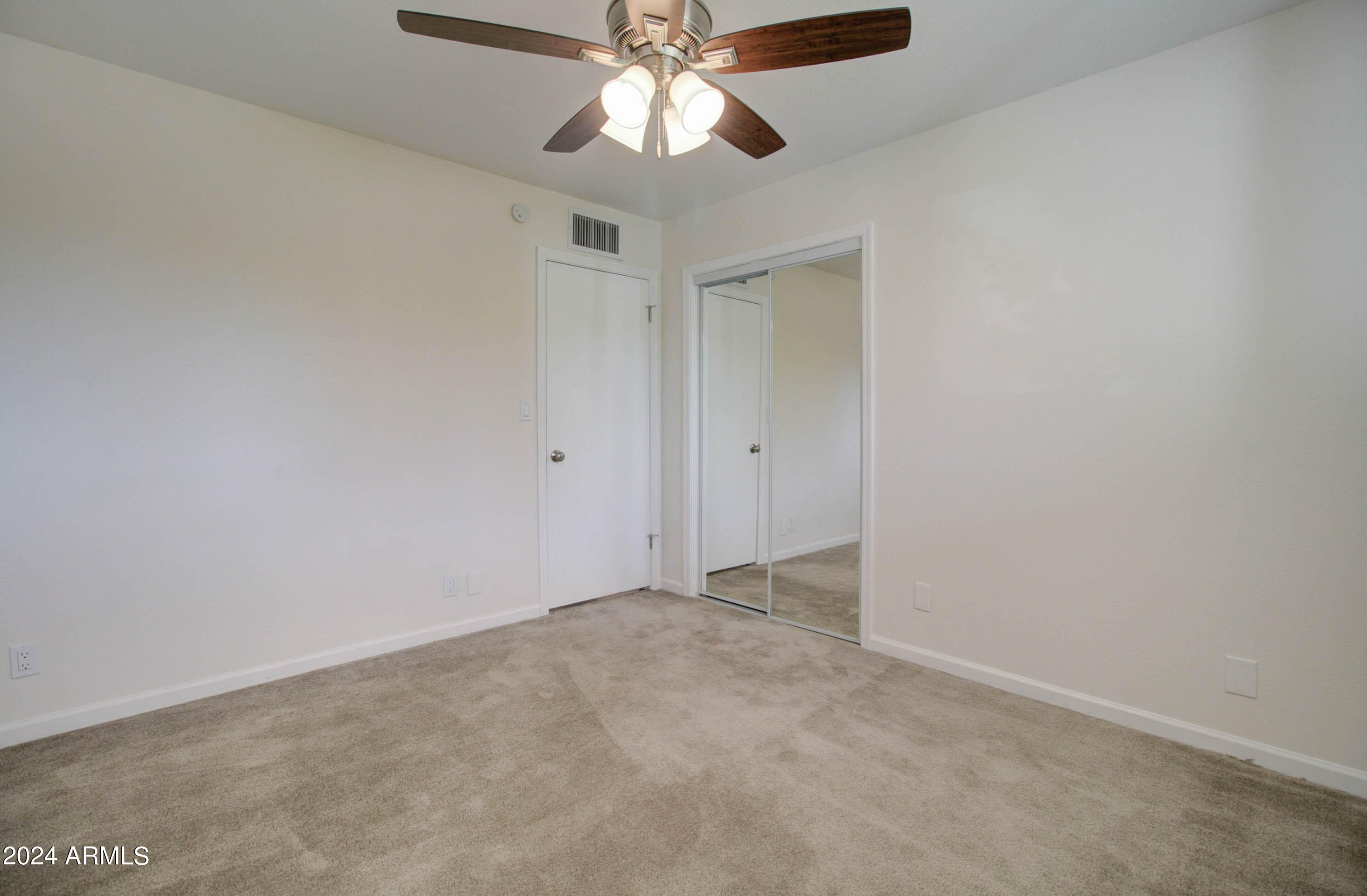 245 E HUNTER Drive