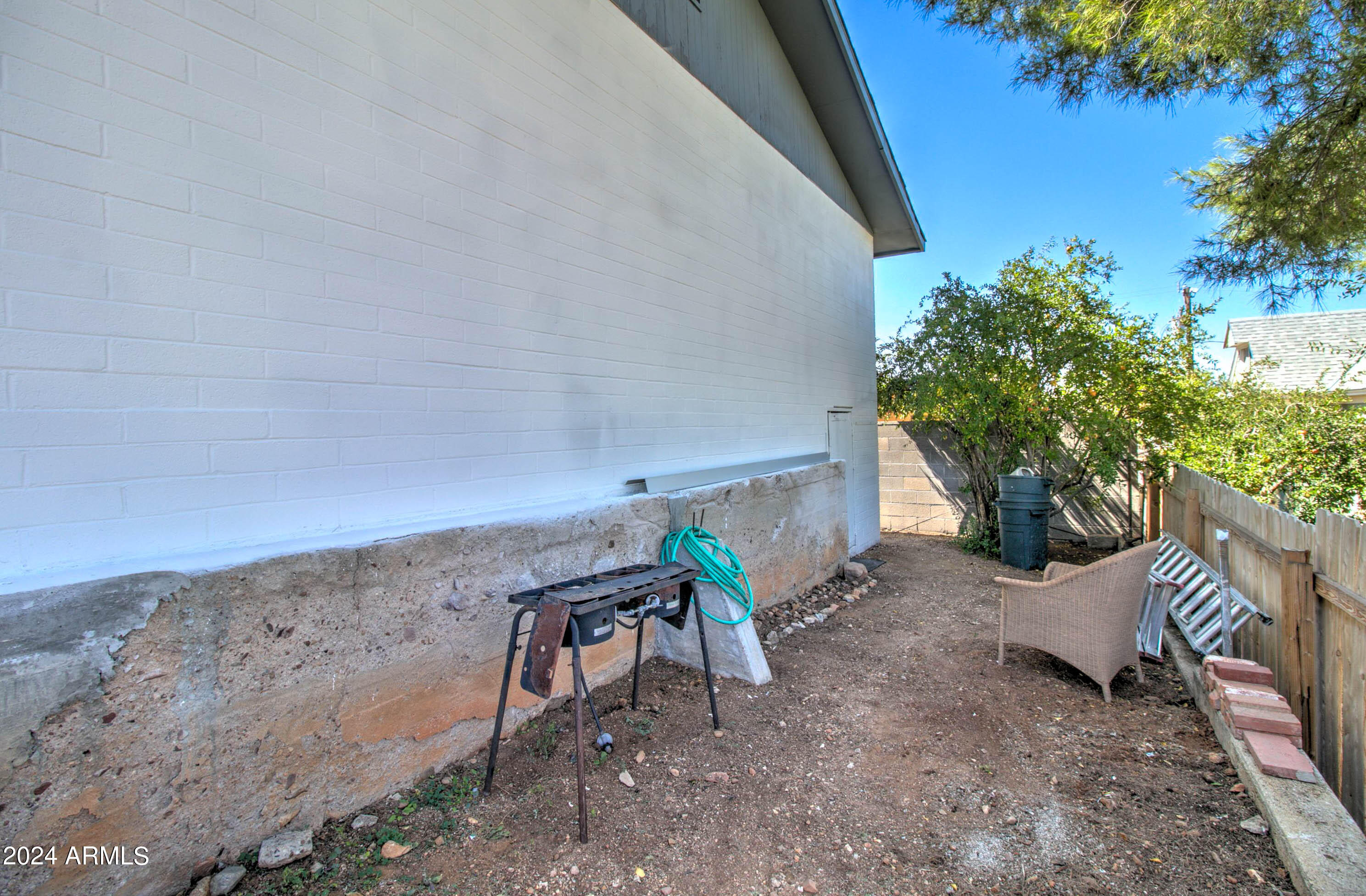 415 E Mesquite Street