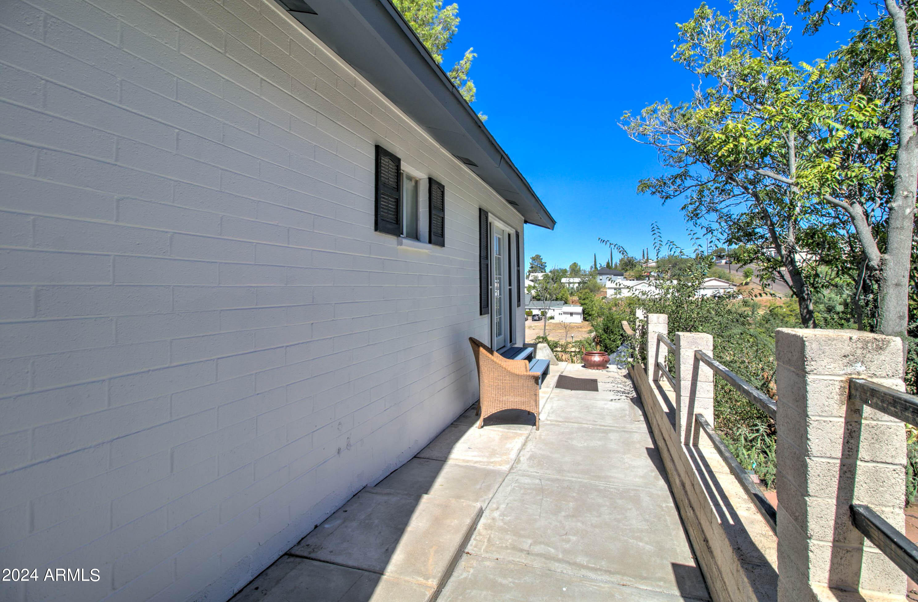 415 E Mesquite Street