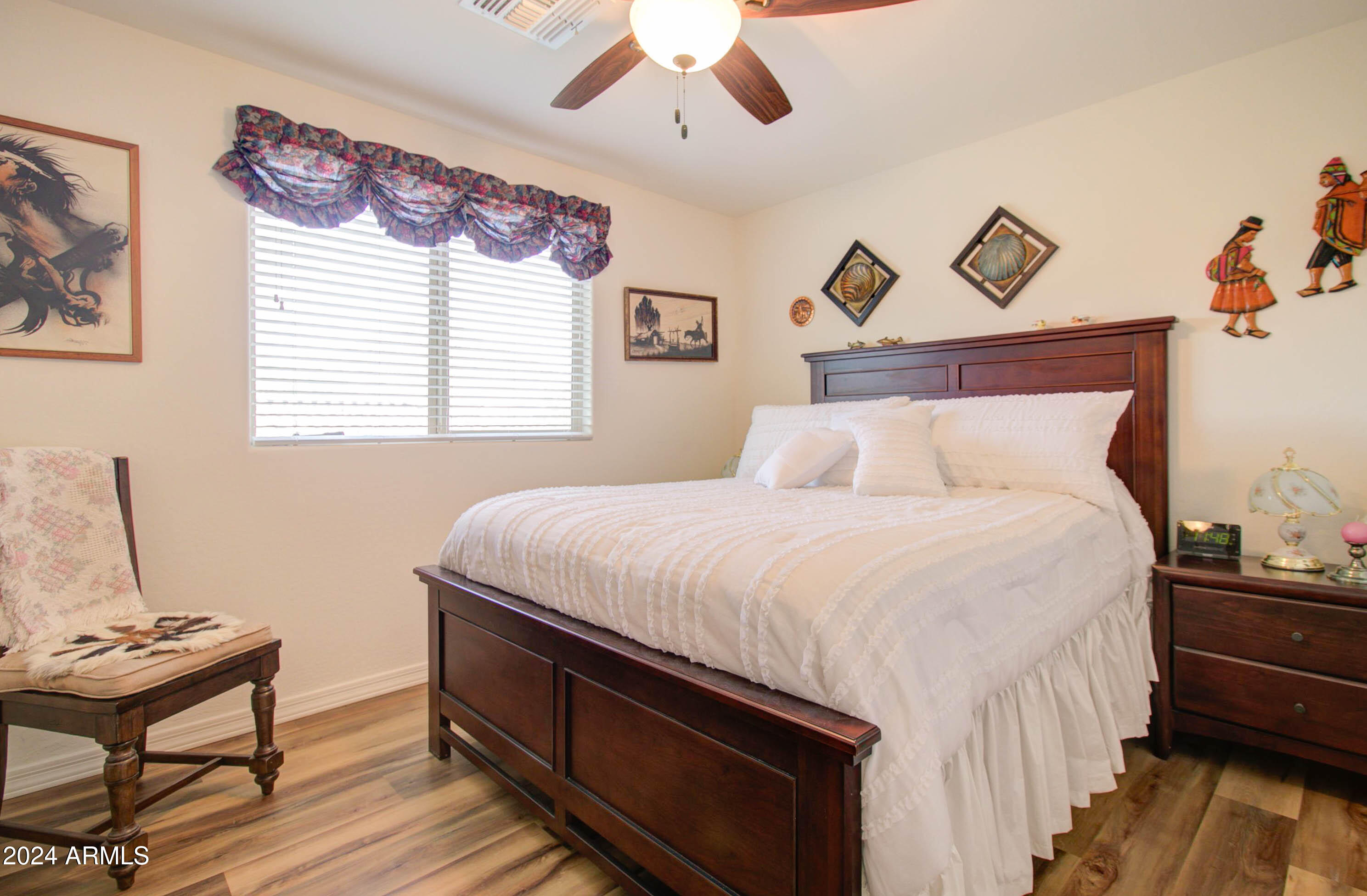 4323 W MAGGIE Drive