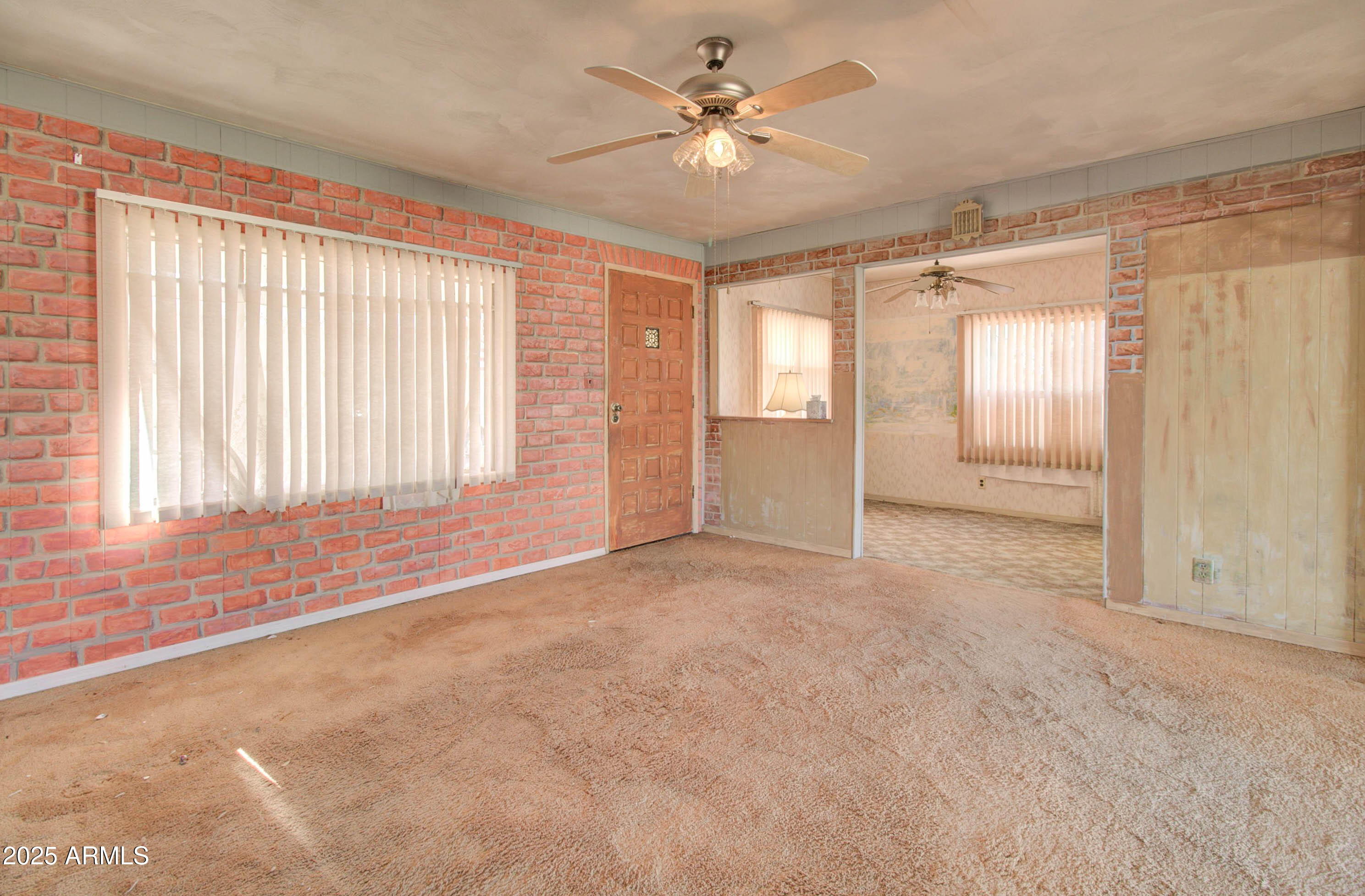 5599 S MIAMI GARDENS Drive