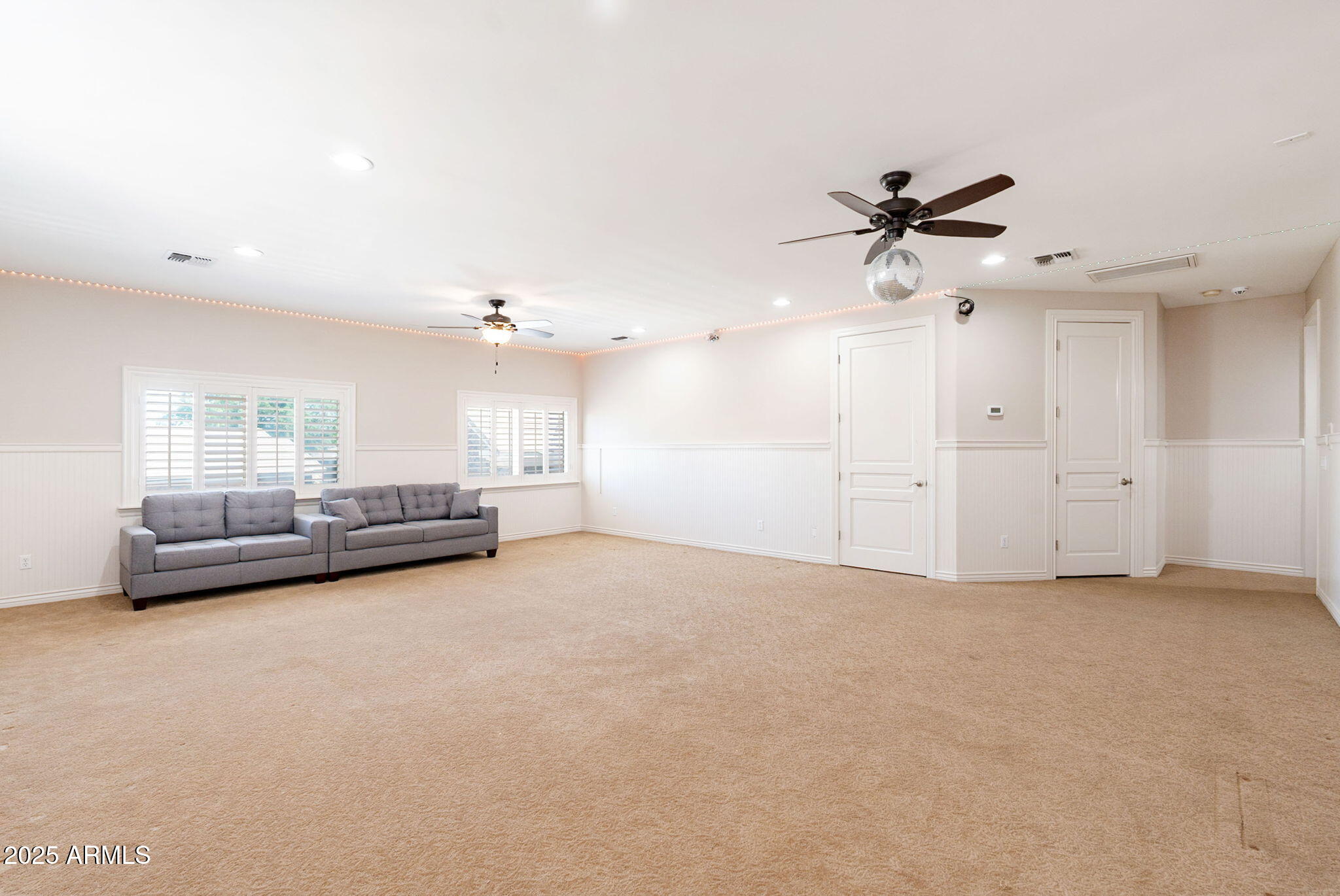 3949 E NORCROFT Circle