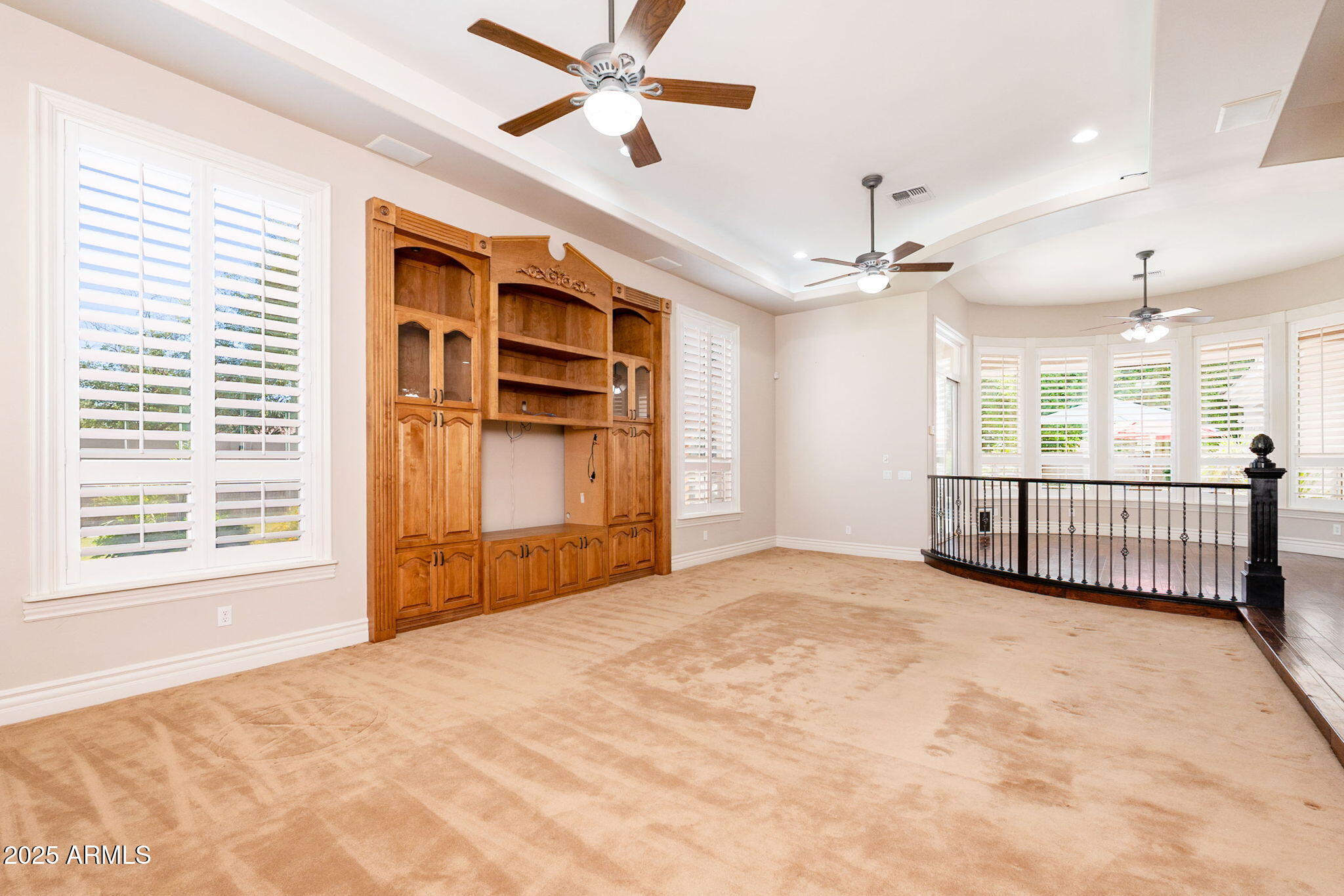 3949 E NORCROFT Circle