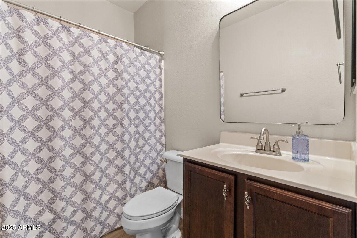 19718 E PEARTREE Lane