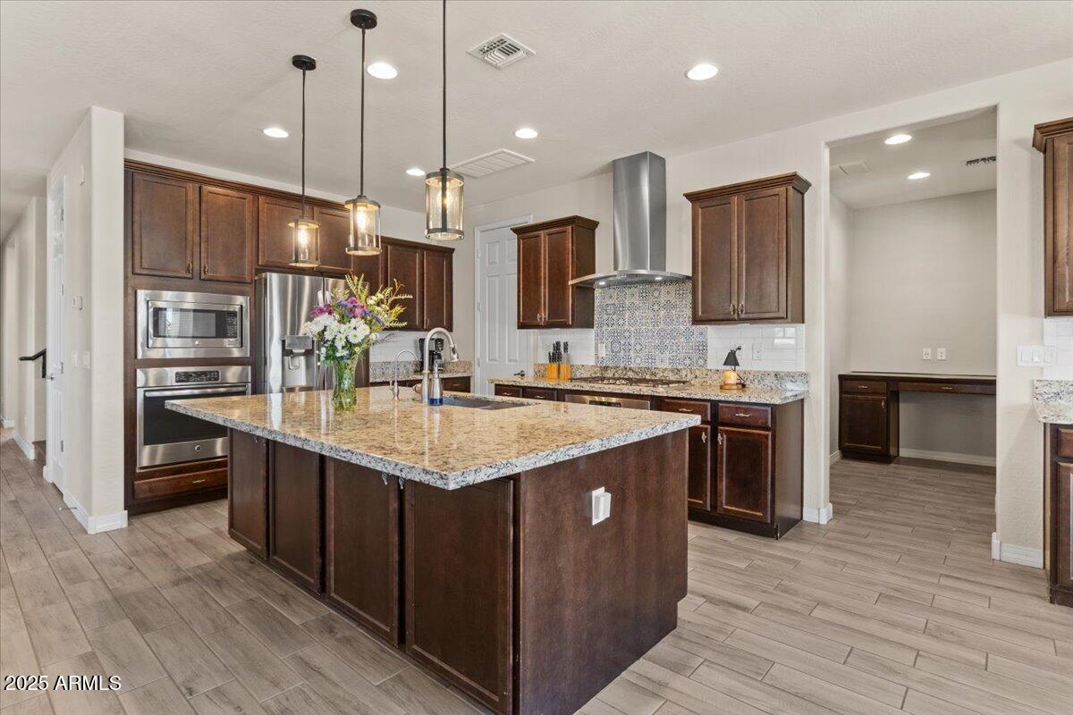 19718 E PEARTREE Lane