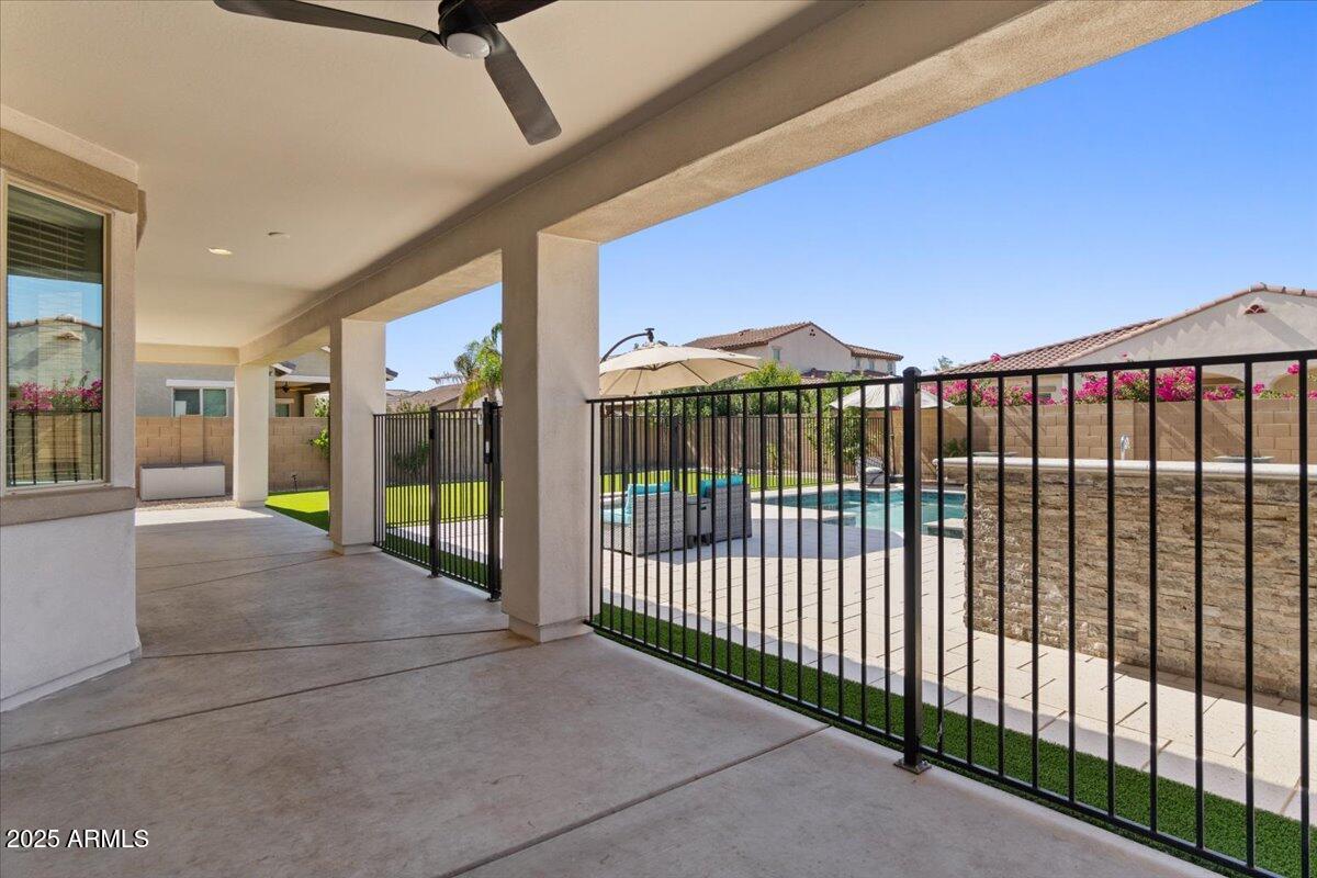 19718 E PEARTREE Lane