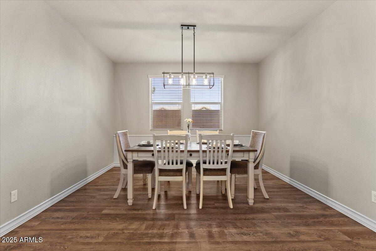 19718 E PEARTREE Lane