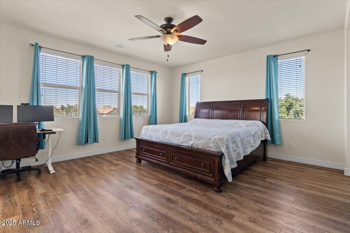 19718 E PEARTREE Lane