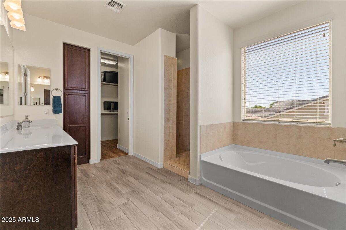 19718 E PEARTREE Lane