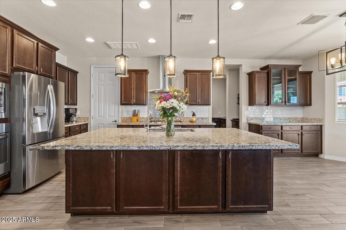 19718 E PEARTREE Lane