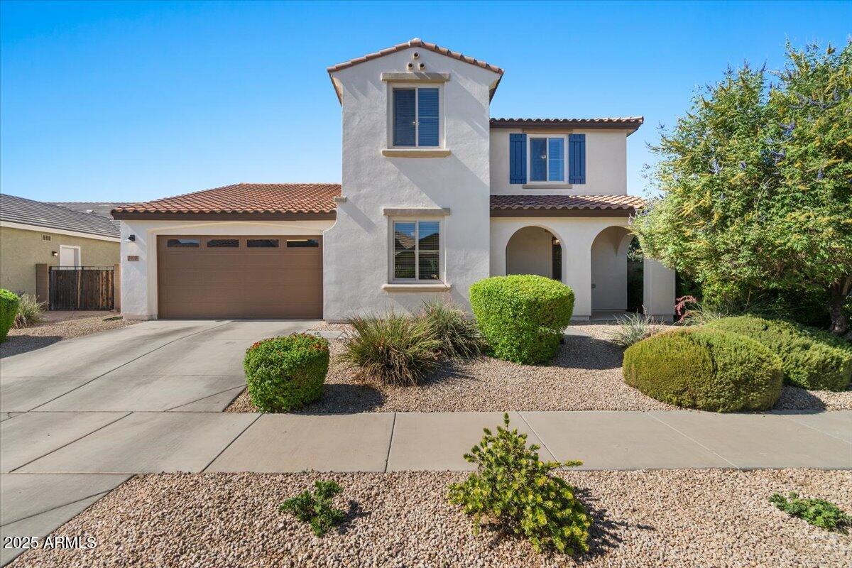 19718 E PEARTREE Lane