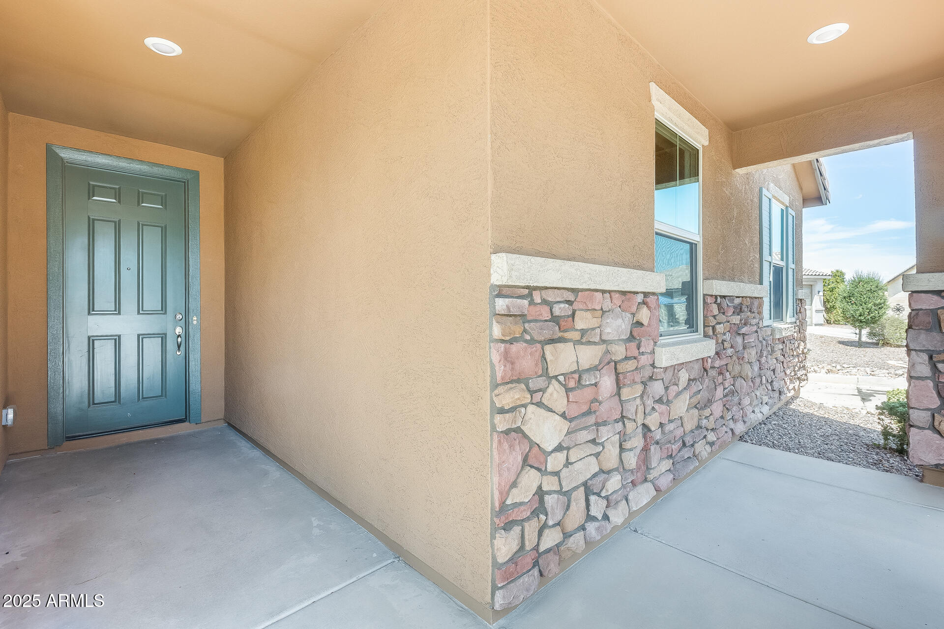 40618 W SOMERS Drive