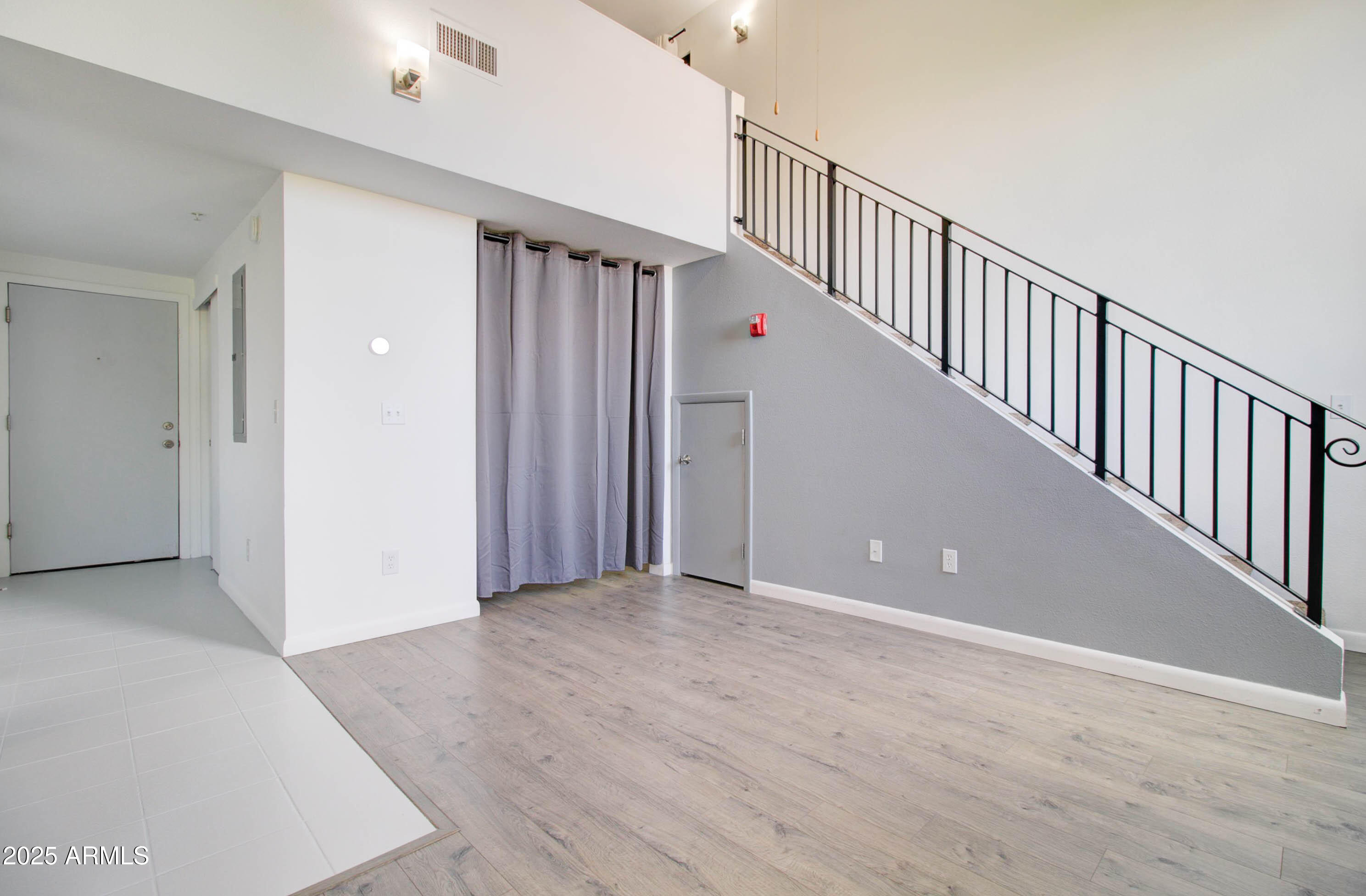1005 E 8TH Street, 3015