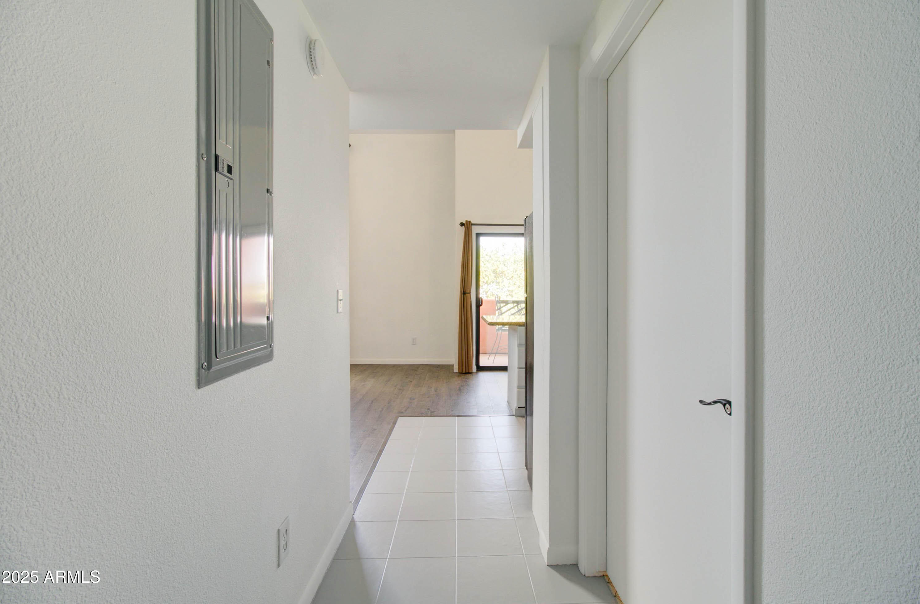 1005 E 8TH Street, 3015