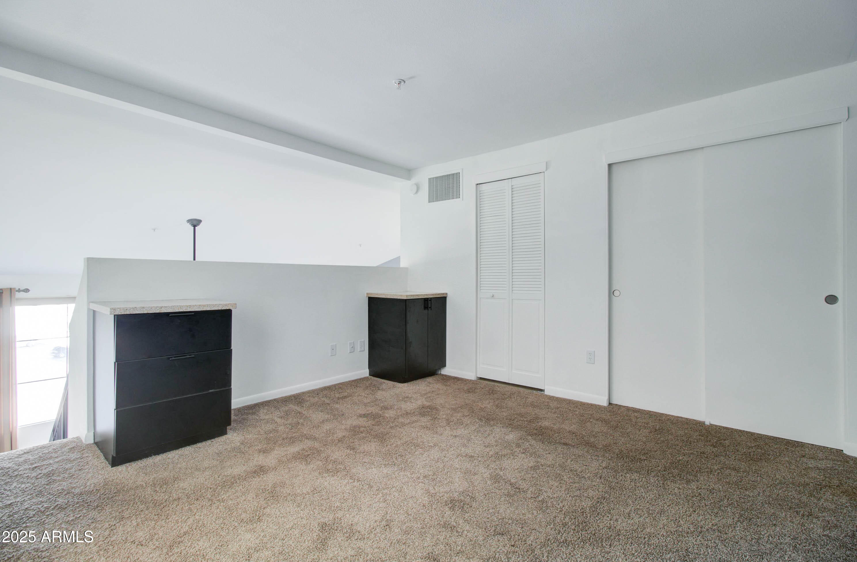 1005 E 8TH Street, 3015